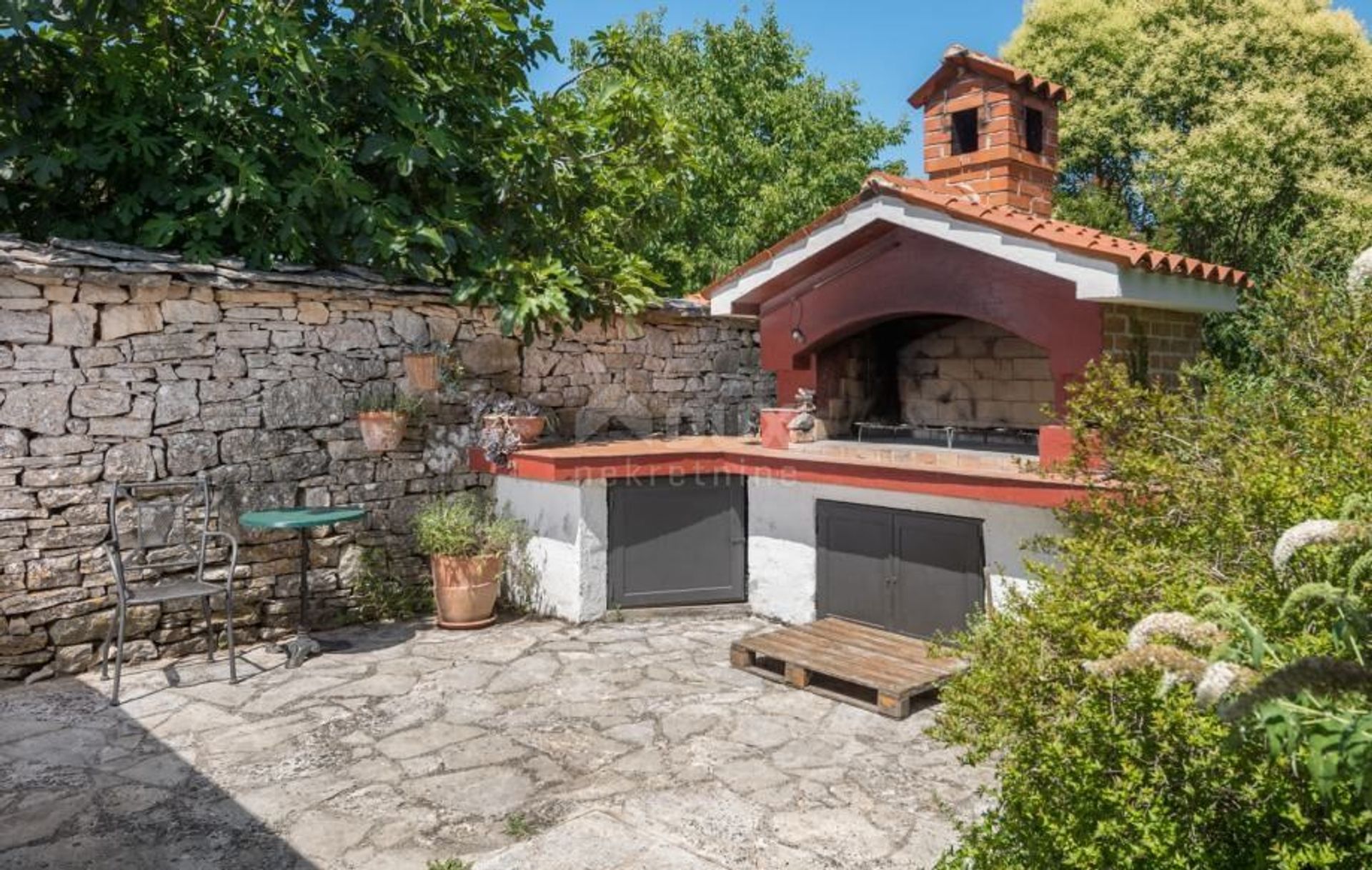 Huis in Tinjan, Istria County 12415376