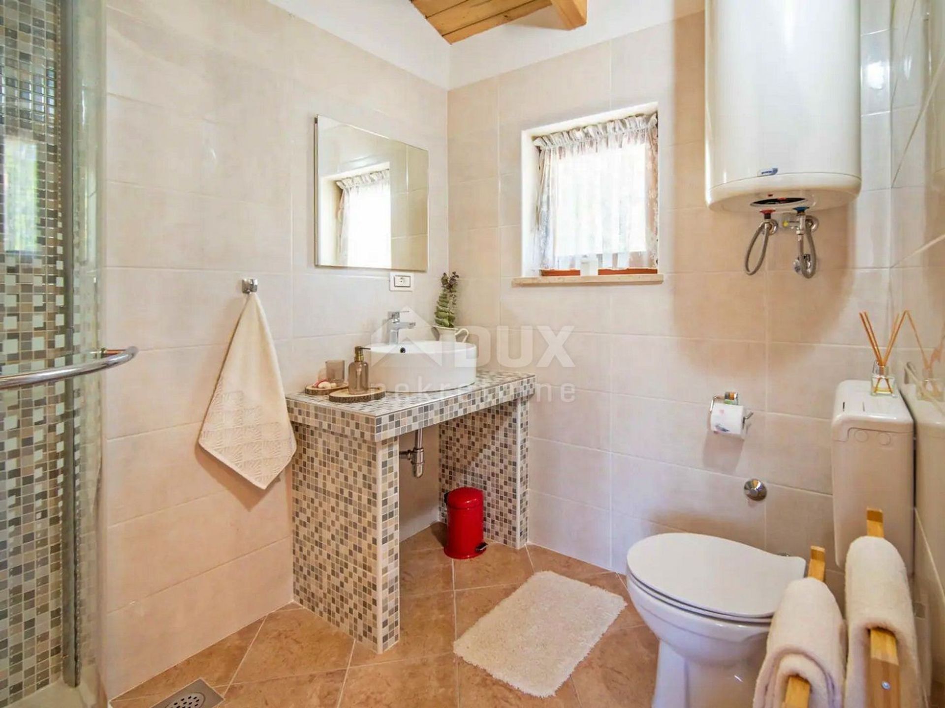 House in Lupoglav, Istria County 12415391