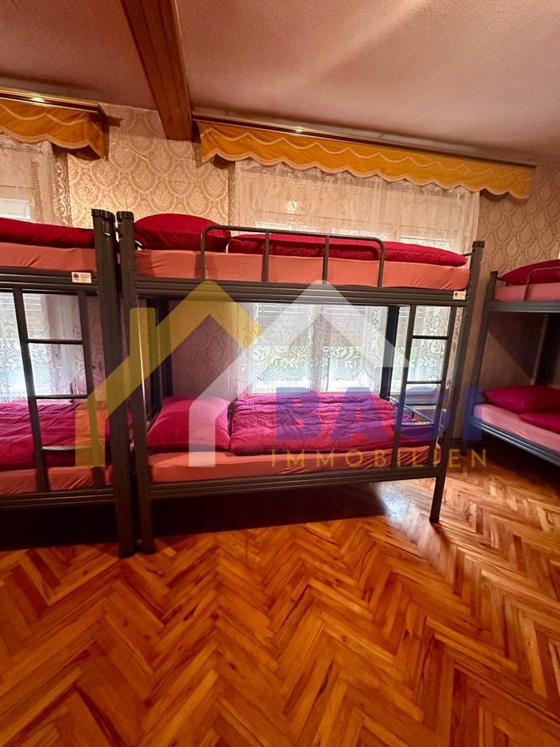 Huis in Zagreb, Grad Zagreb 12416634