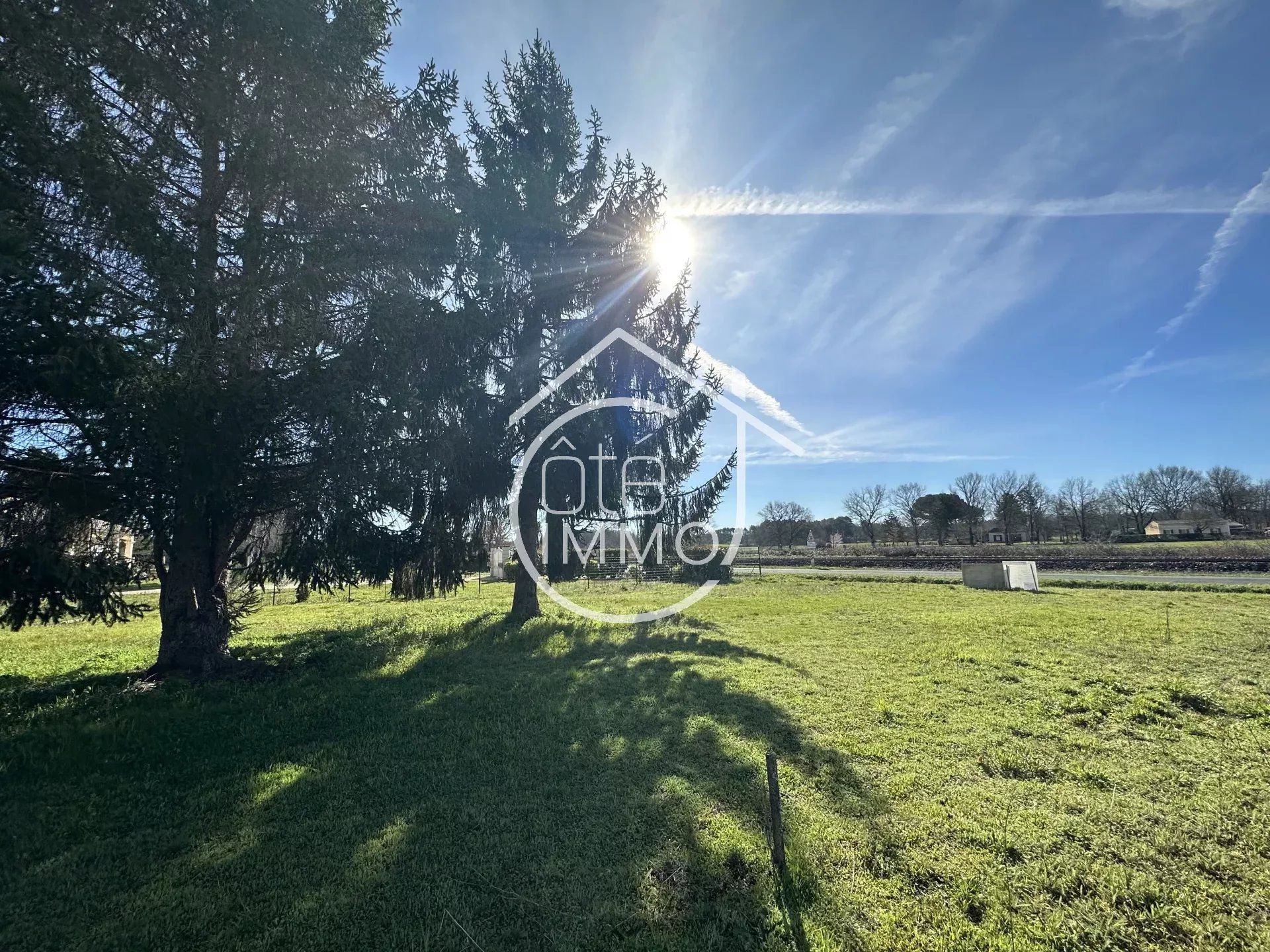 Land in Montpon-Menesterol, Nouvelle-Aquitaine 12417463