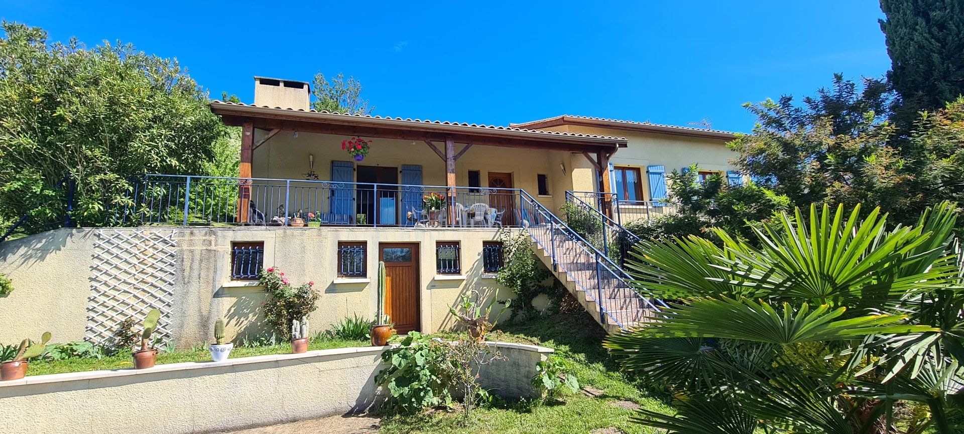 Casa nel Port-Sainte-Foy-et-Ponchapt, Gironde 12417538