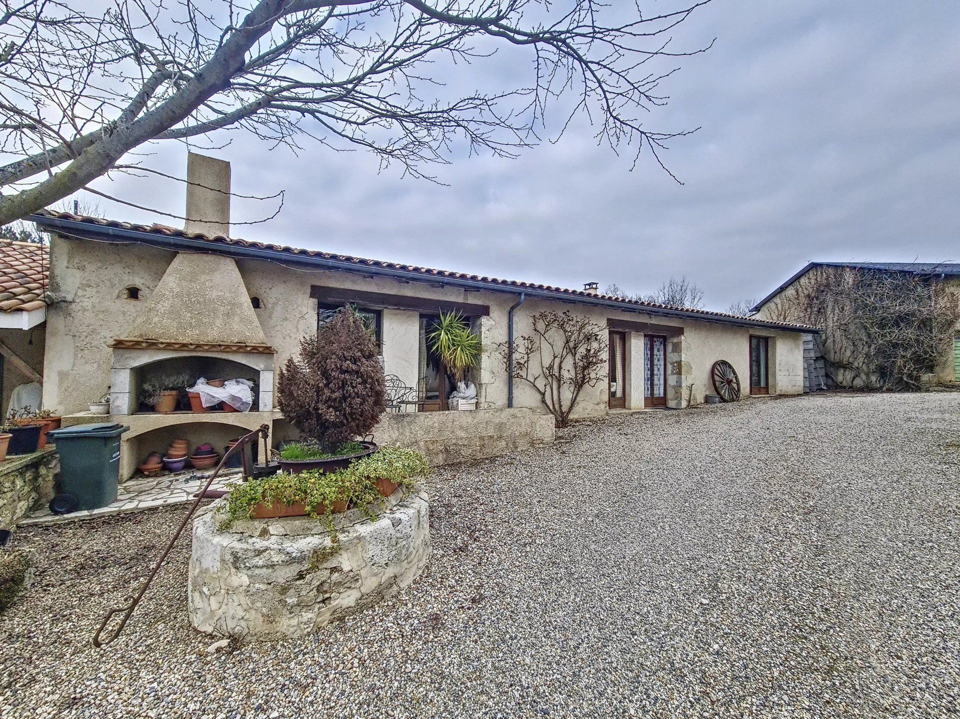 Haus im Les Lèves-et-Thoumeyragues, Gironde 12417557