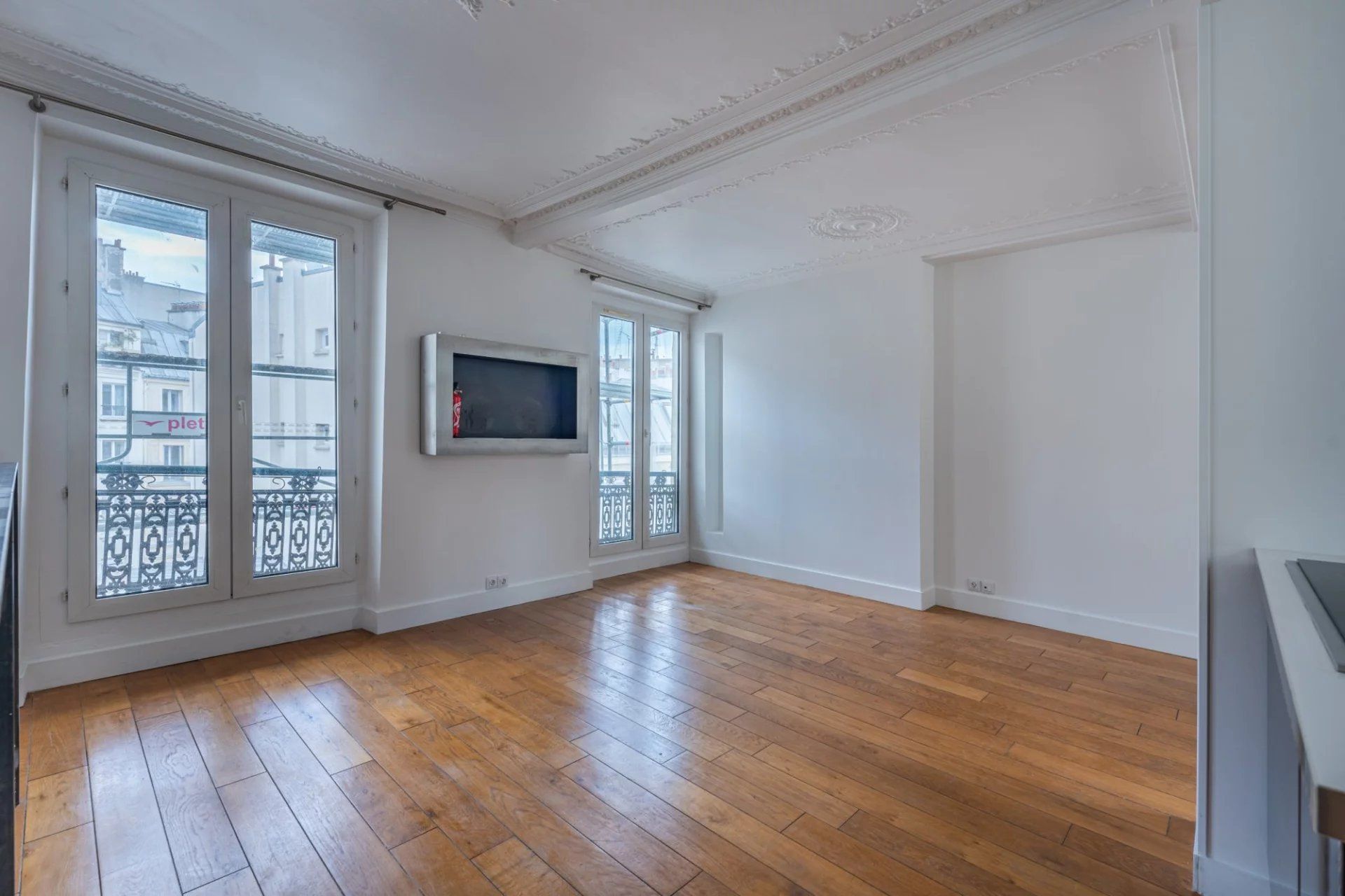 Condominium in Paris 18ème, Paris 12417622