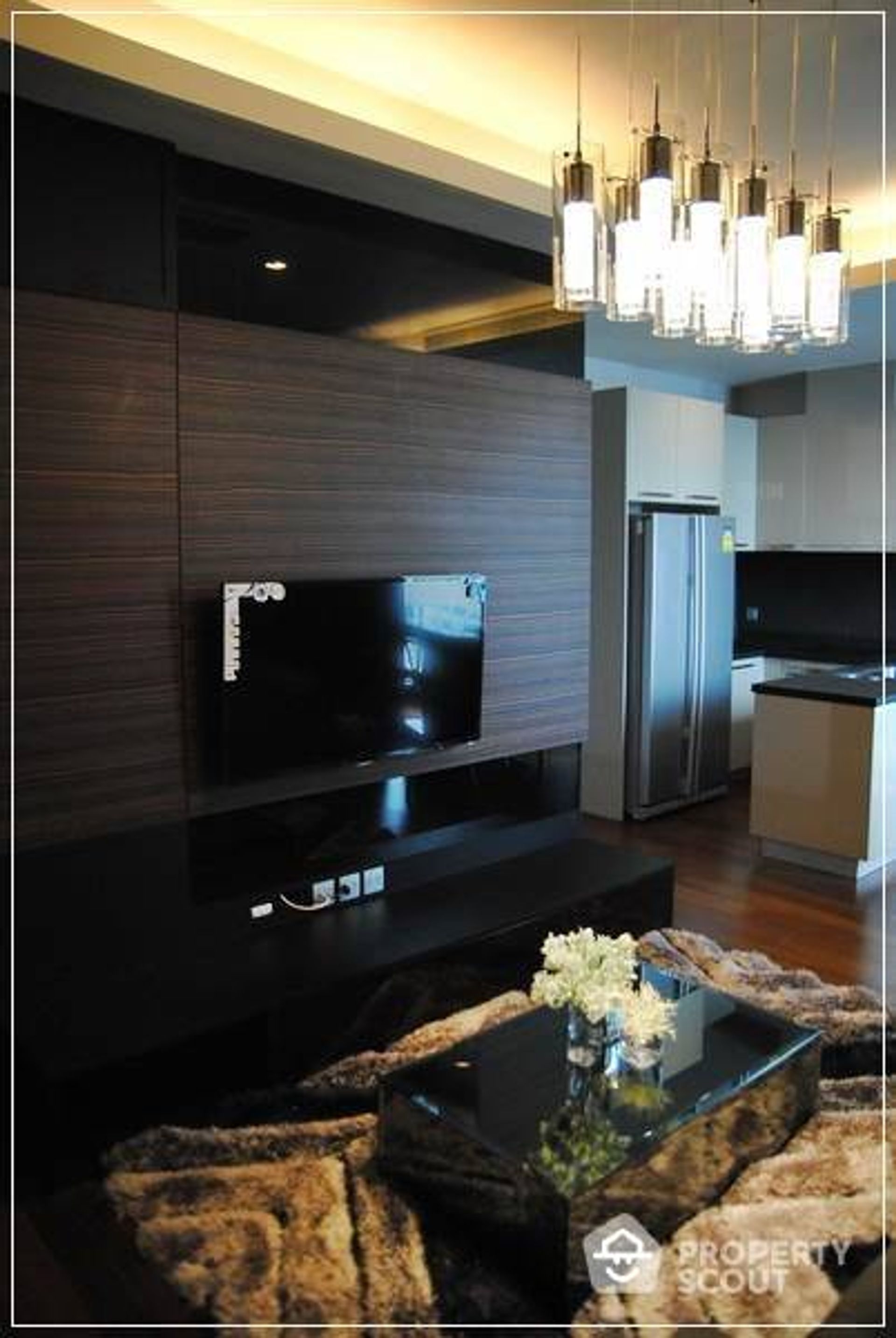 Condominium in Watthana, Krung Thep Maha Nakhon 12418257