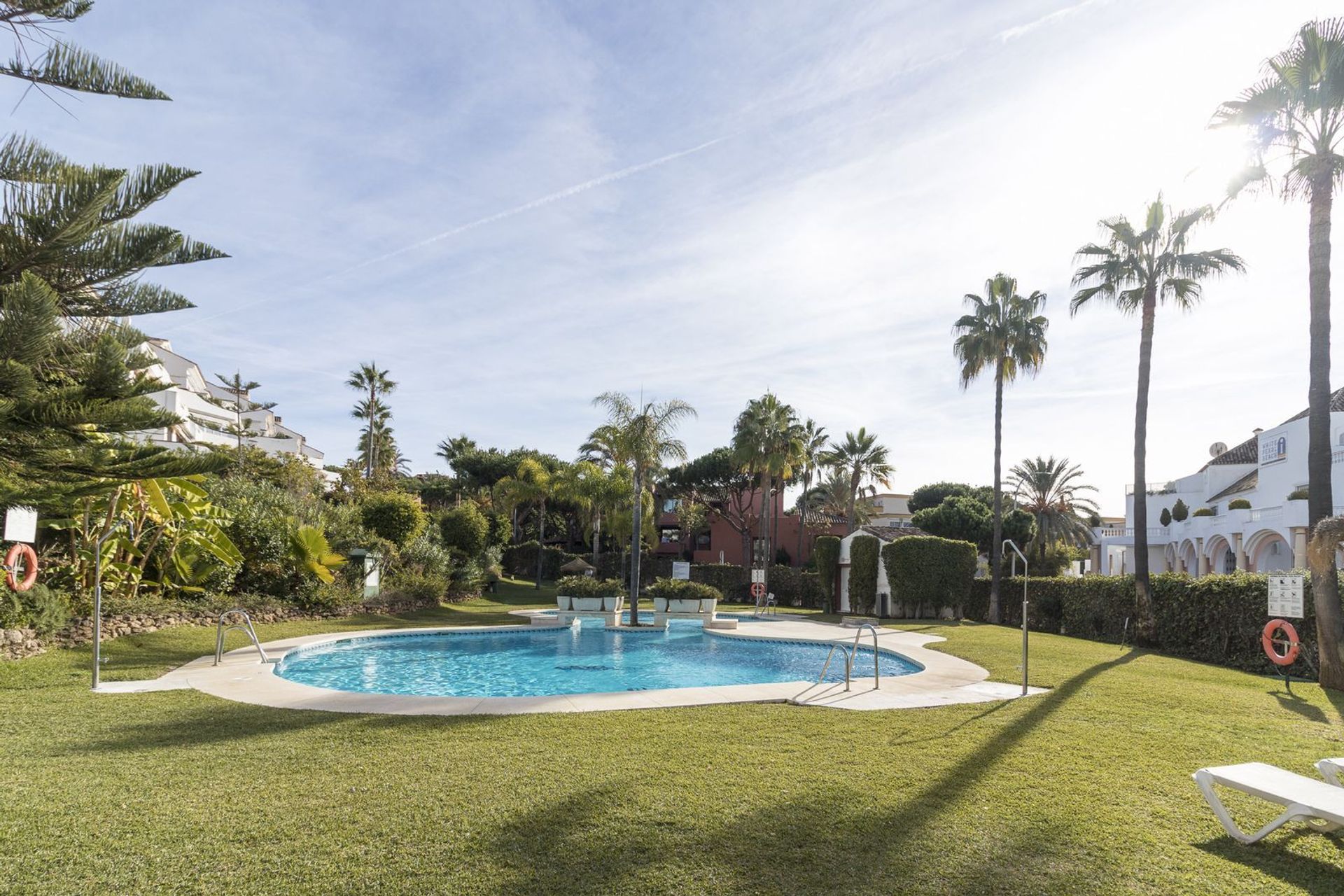 Condominium in Marbella, Andalucía 12419117