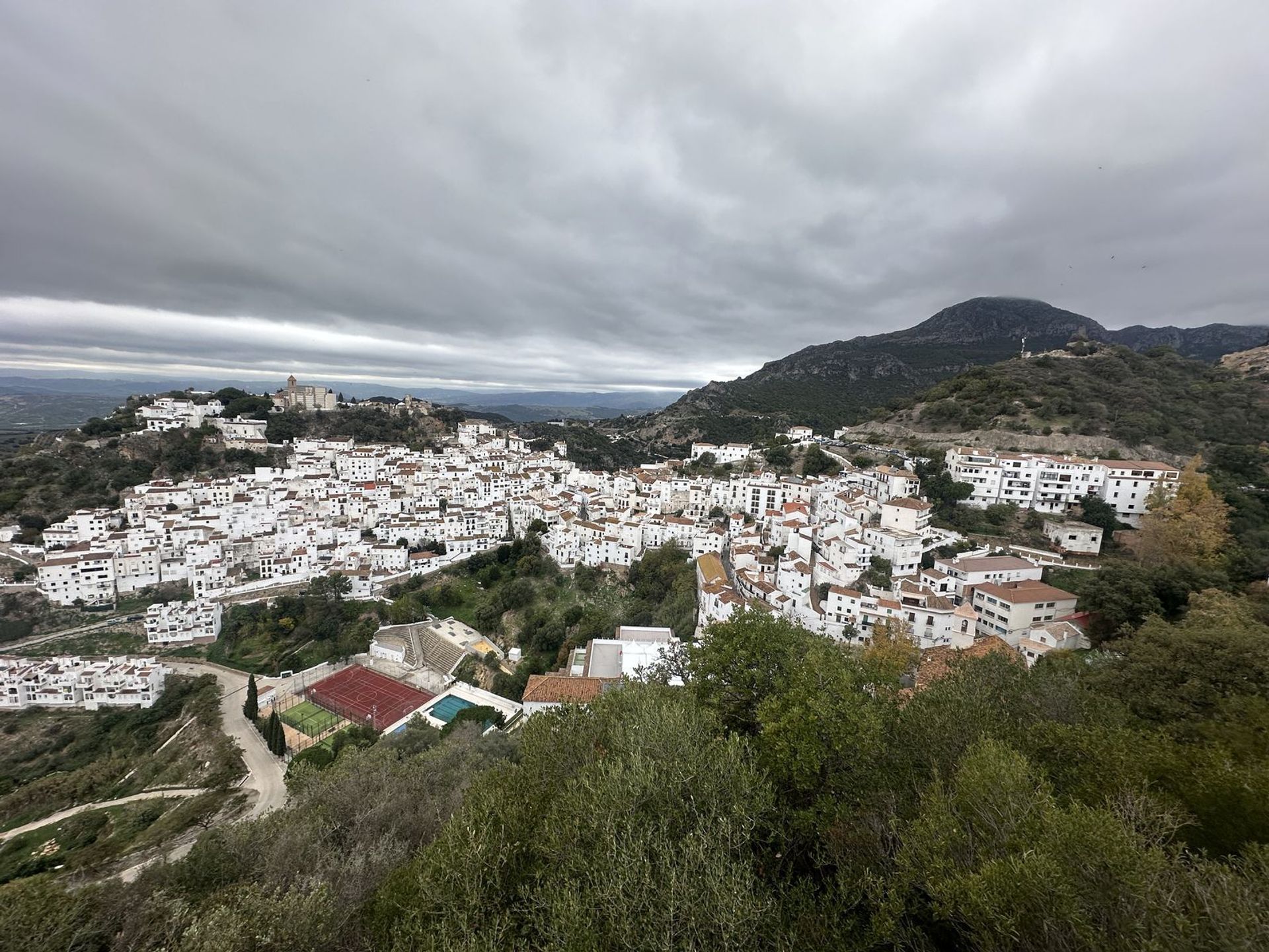 房子 在 Casares, Andalucía 12419123