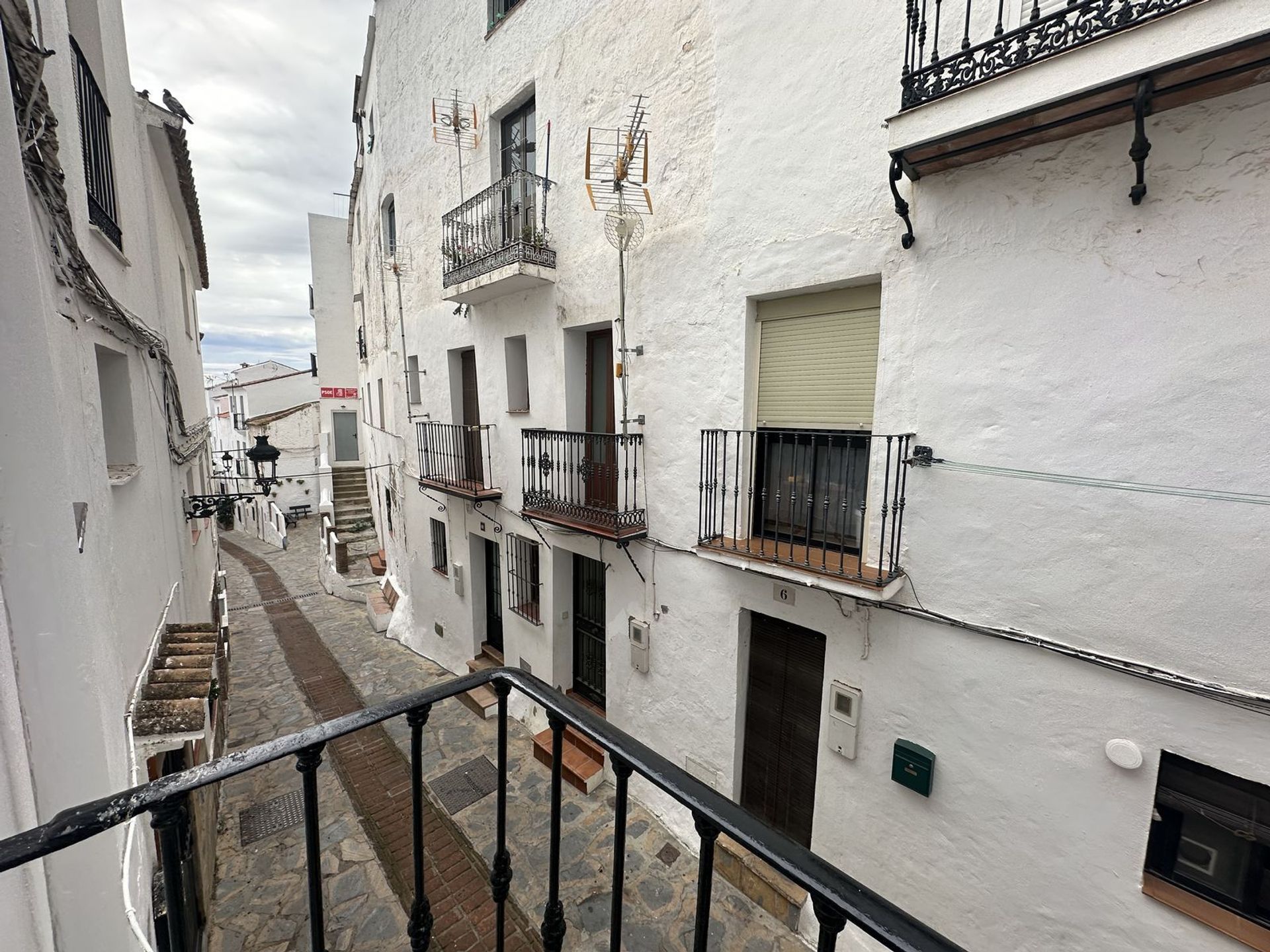 房子 在 Casares, Andalucía 12419123