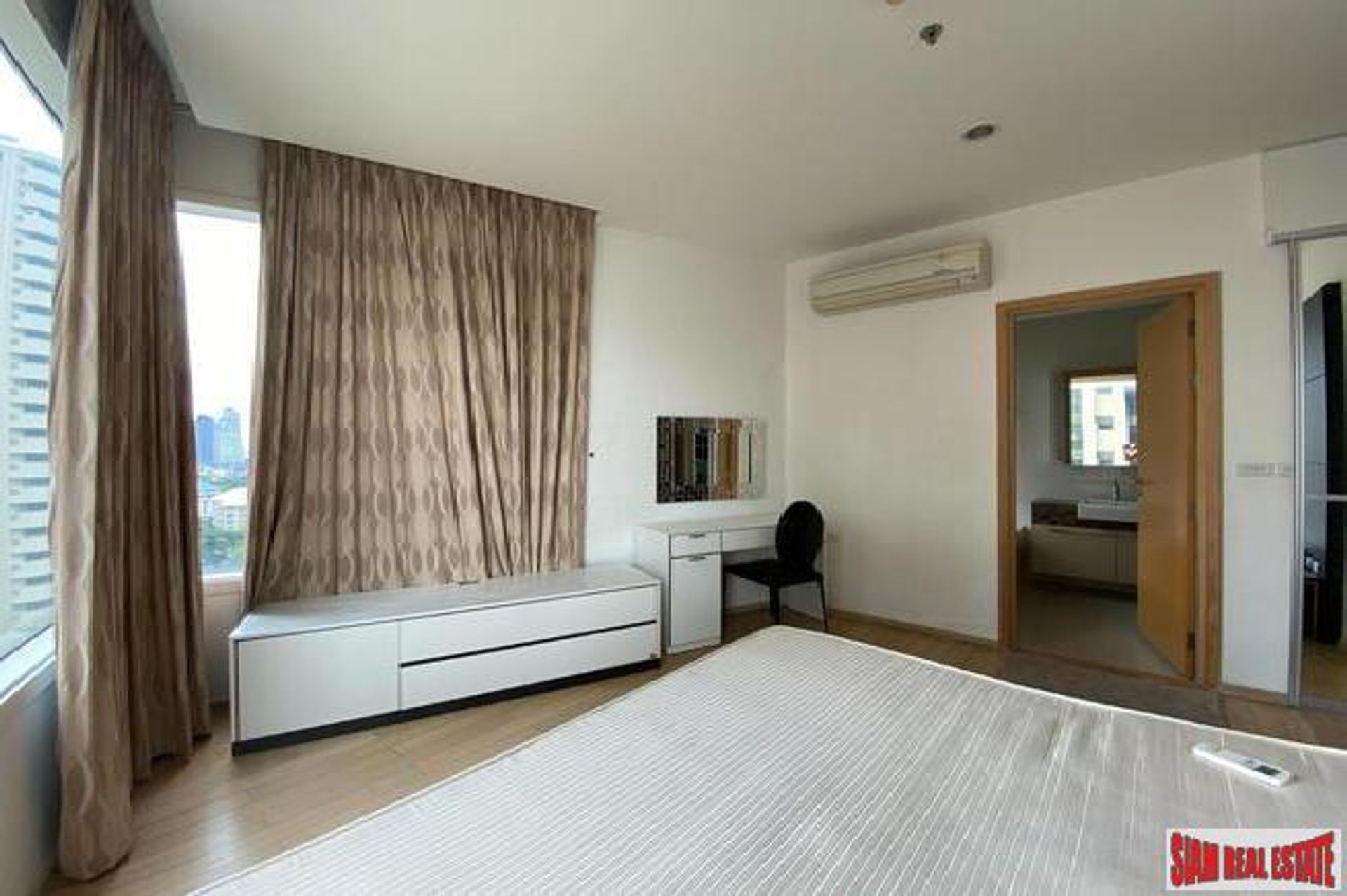 Condominium in , Krung Thep Maha Nakhon 12419172