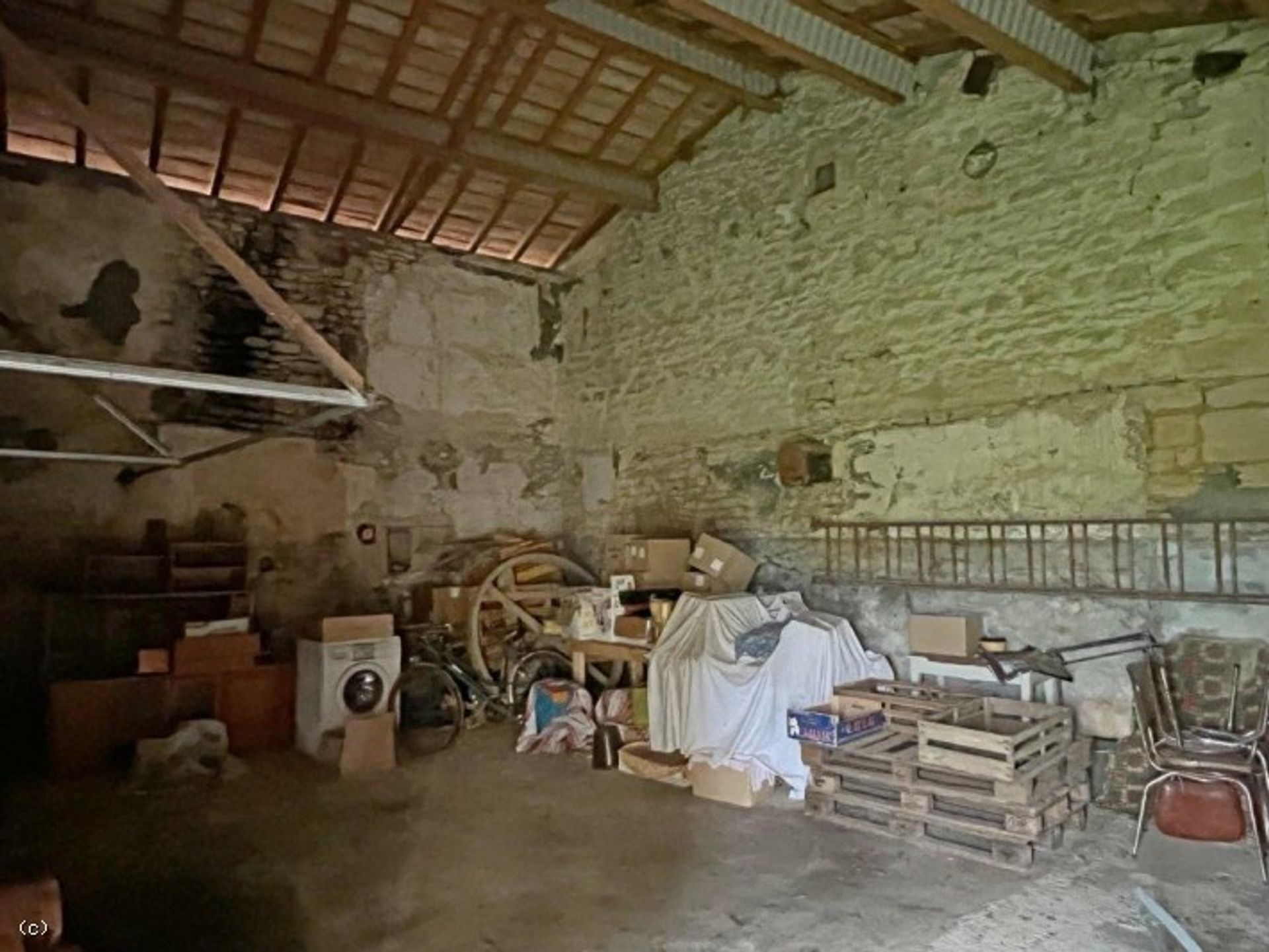 Rumah di Villefagnan, Nouvelle-Aquitaine 12419227