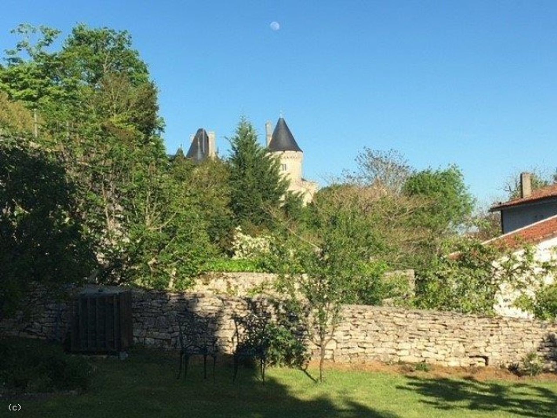 Casa nel Verteuil-sur-Charente, Nouvelle-Aquitaine 12419229