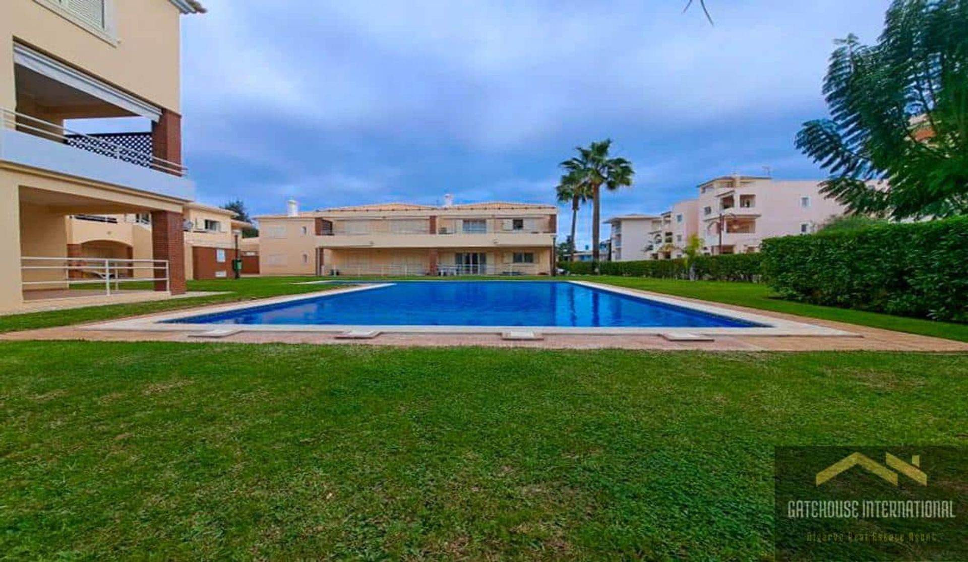 Condominium dans Quarteira, Faro 12420426