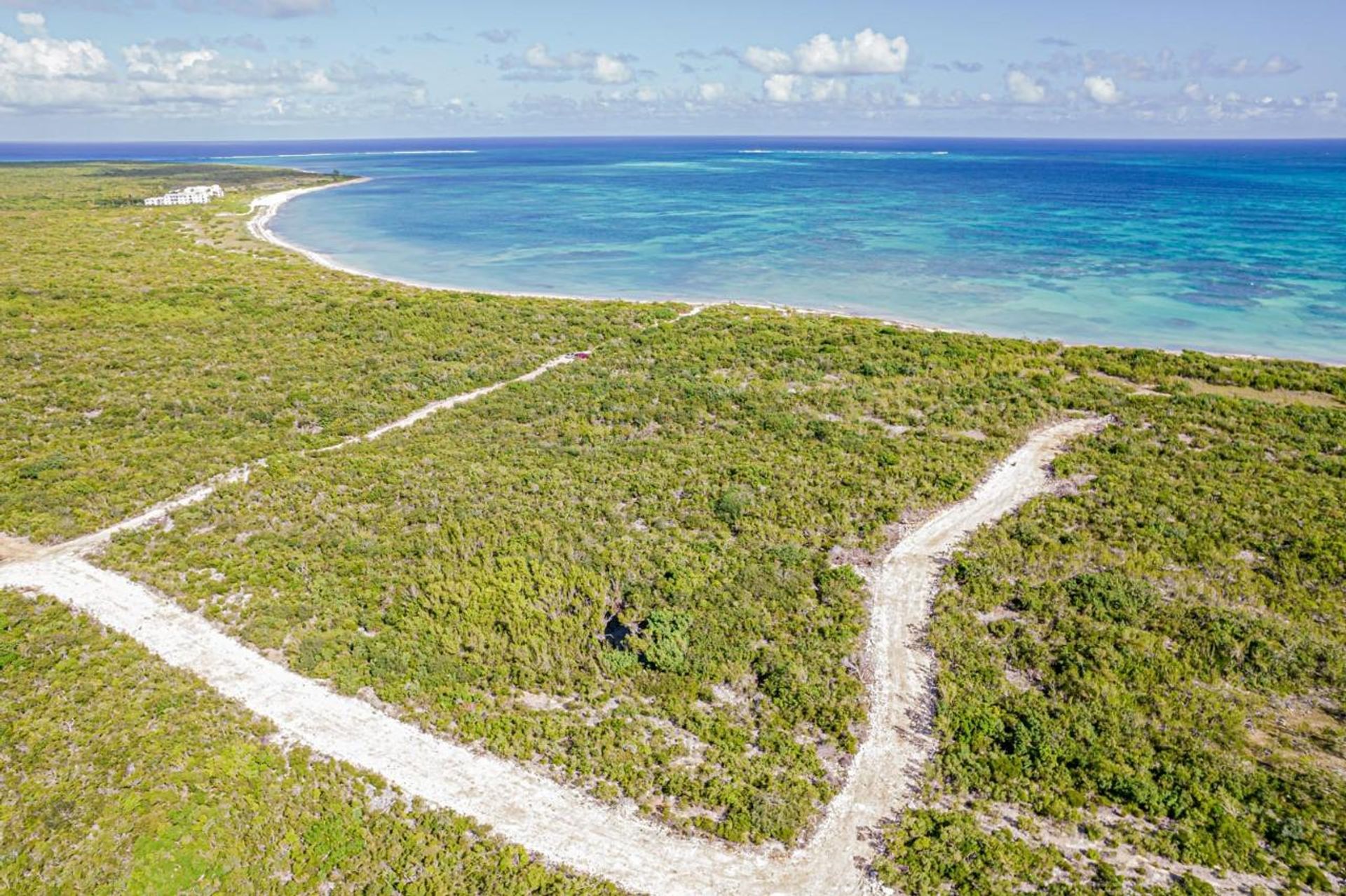 Land in , Caicos Islands 12420672