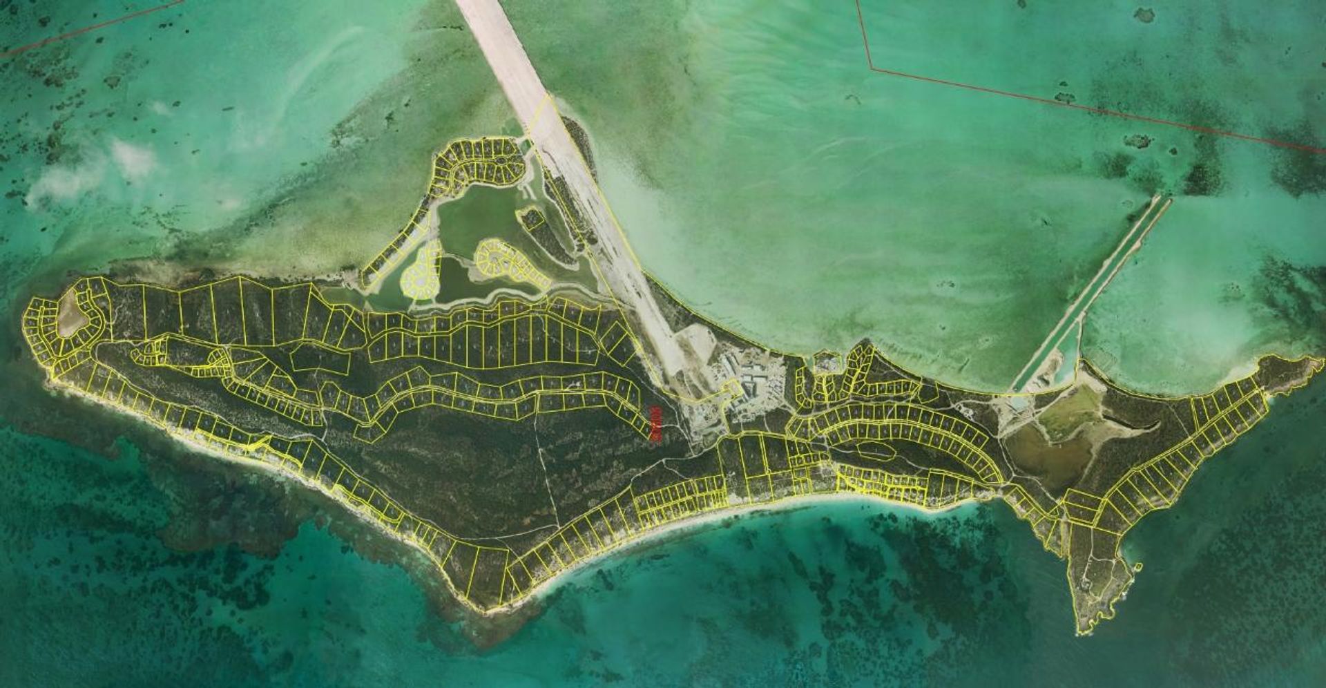 Land i , Caicos Islands 12420746