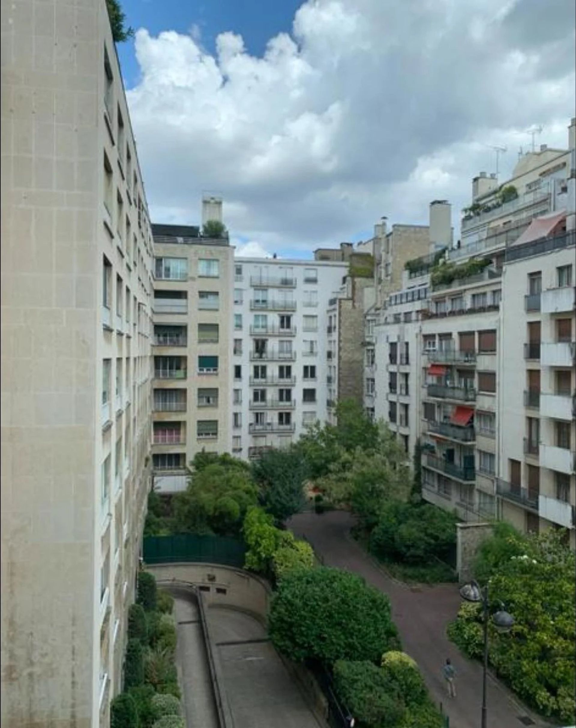 Condominio nel Neuilly-sur-Seine, Île-de-France 12420975