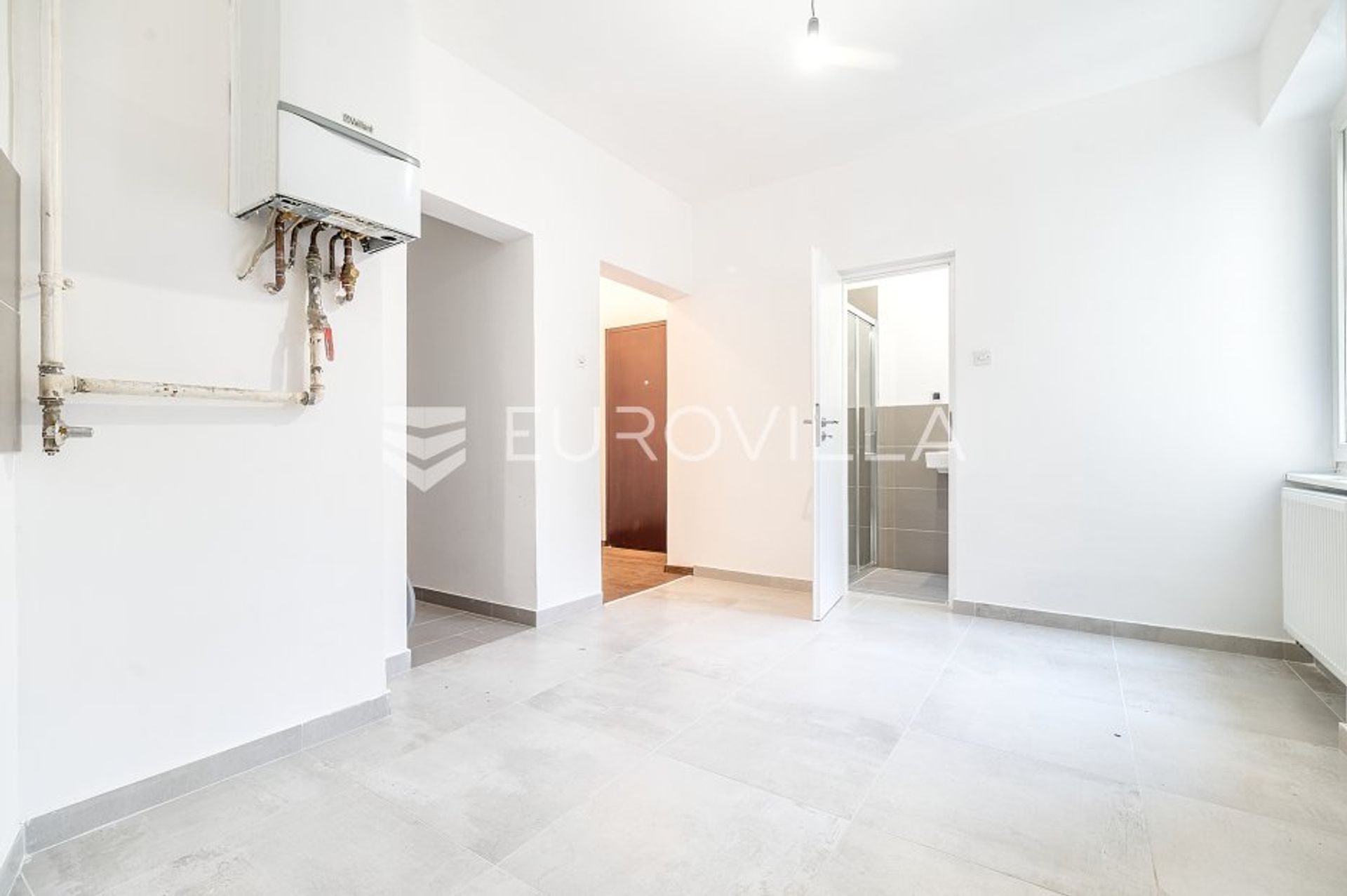 Condominium dans Zagreb, Zagreb, Grad 12421143