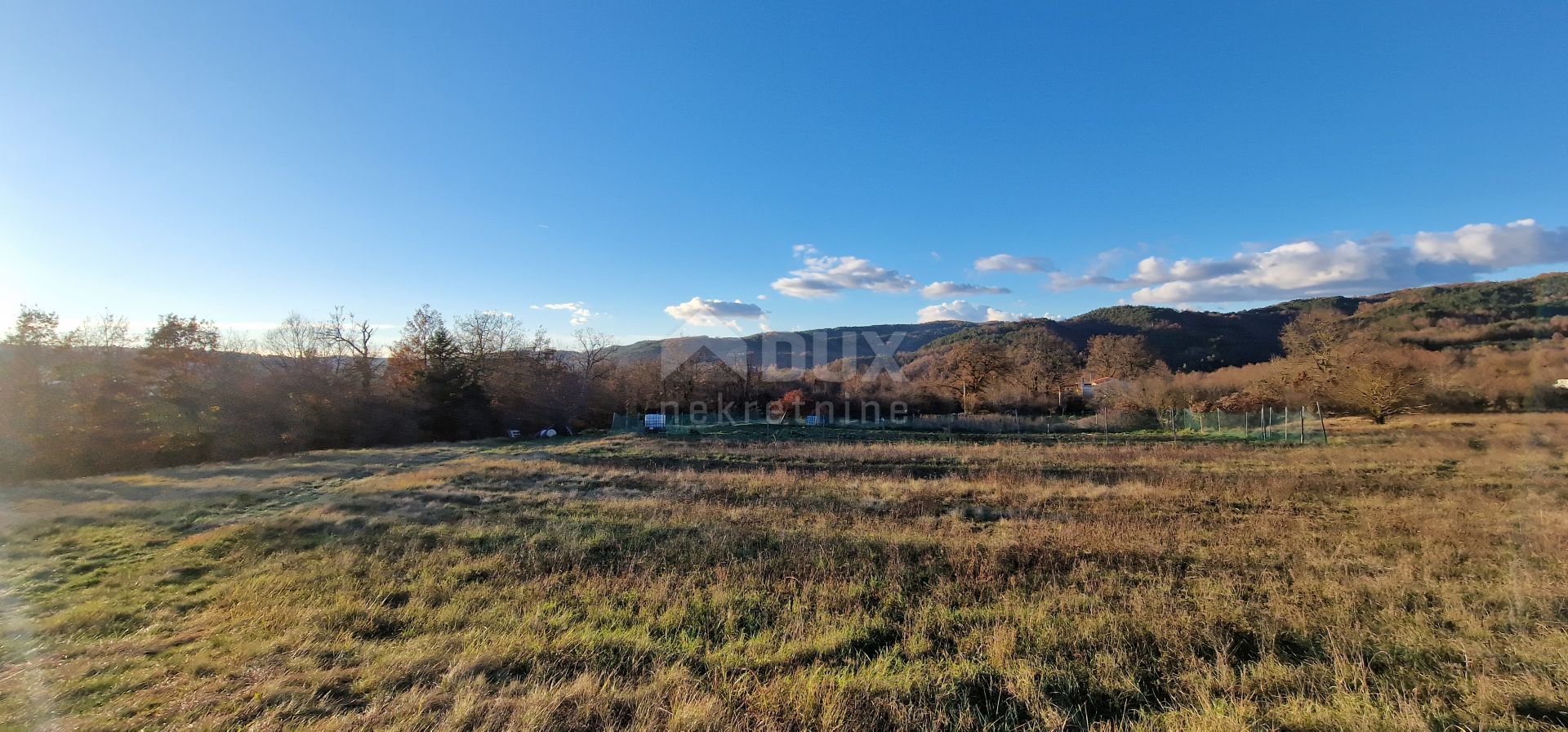 Land i Zarečje, Pazin, Istria County 12421177