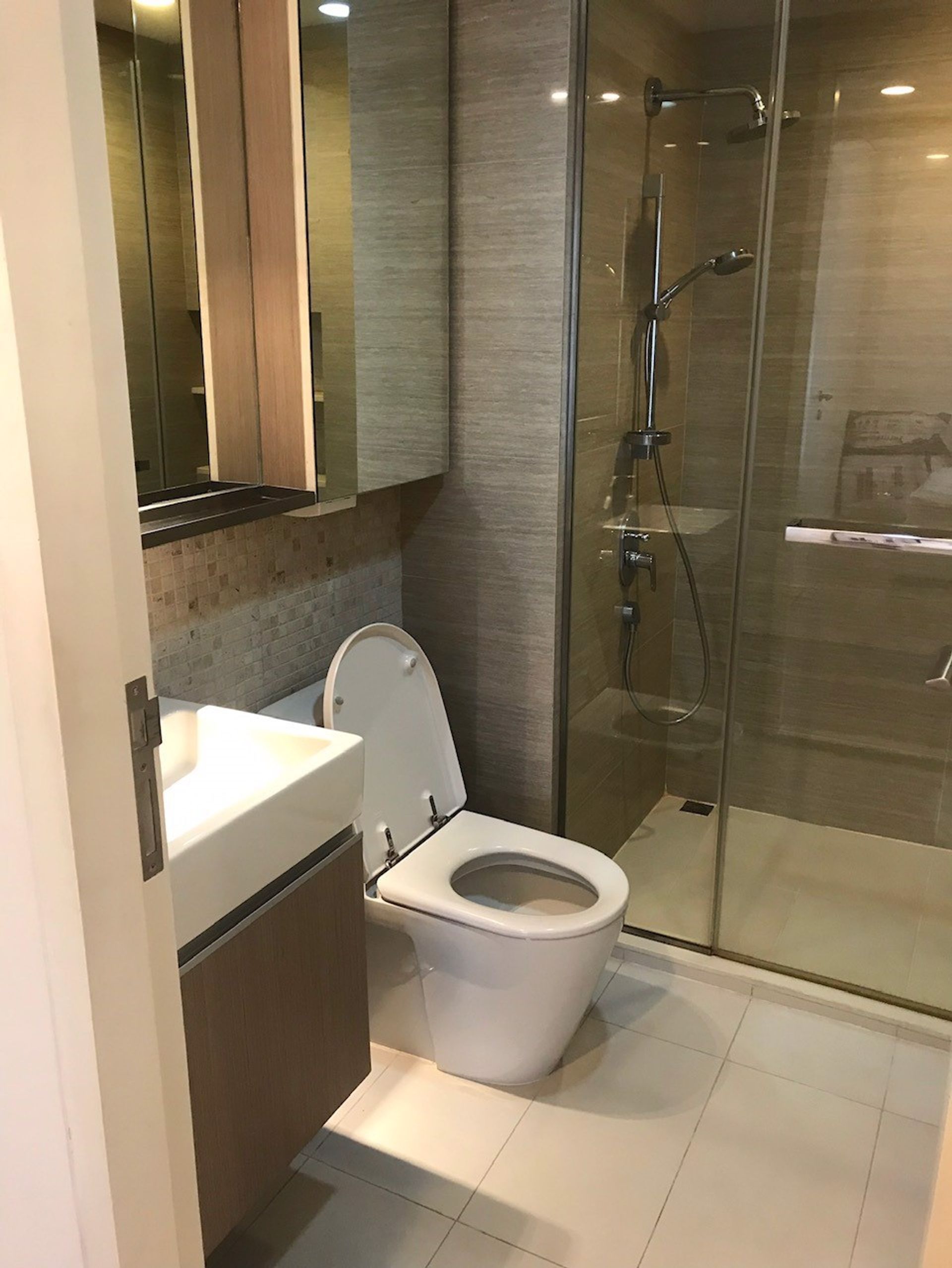 Condominium in , Krung Thep Maha Nakhon 12421247