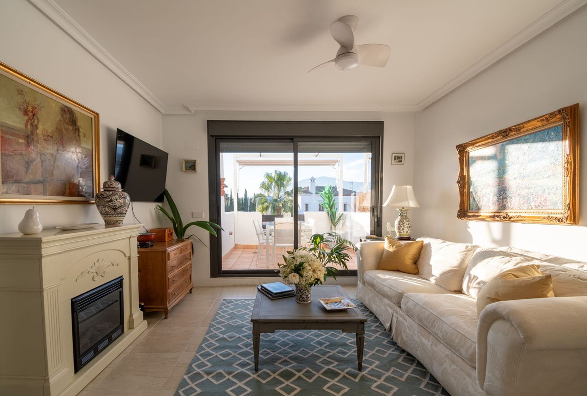 Condominium dans Estepona, Andalucía 12422318