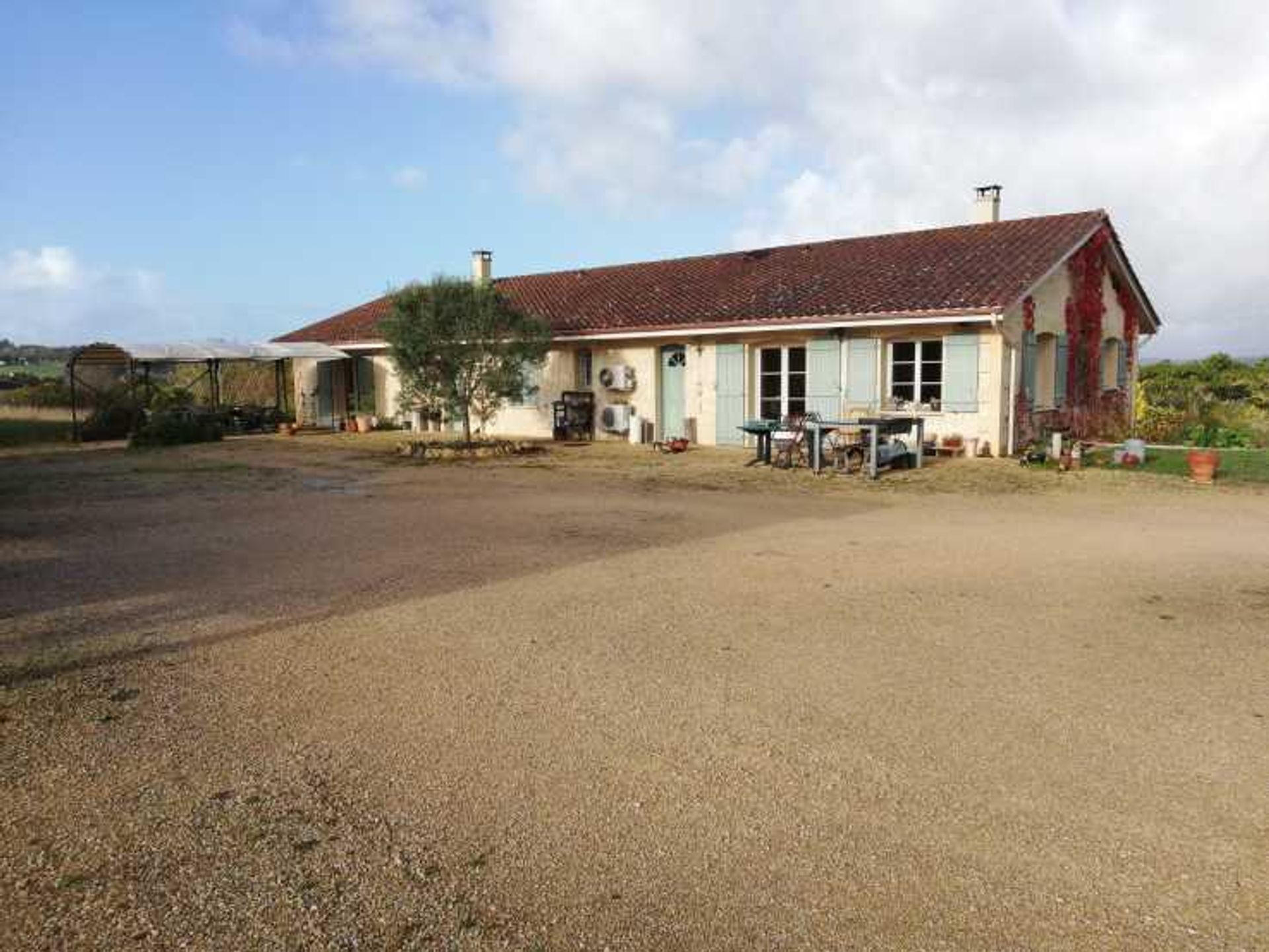 Rumah di Lanquais, Nouvelle-Aquitaine 12422549