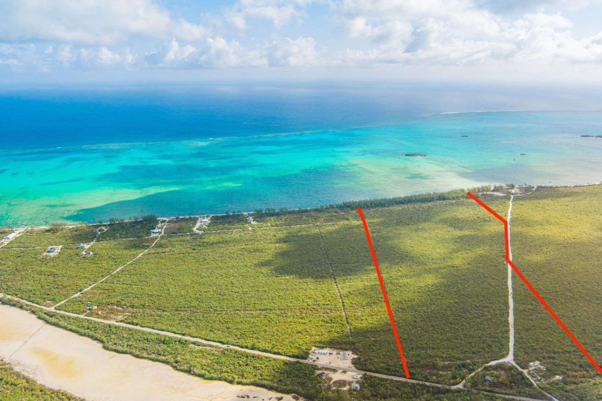 الأرض في , Caicos Islands 12422752