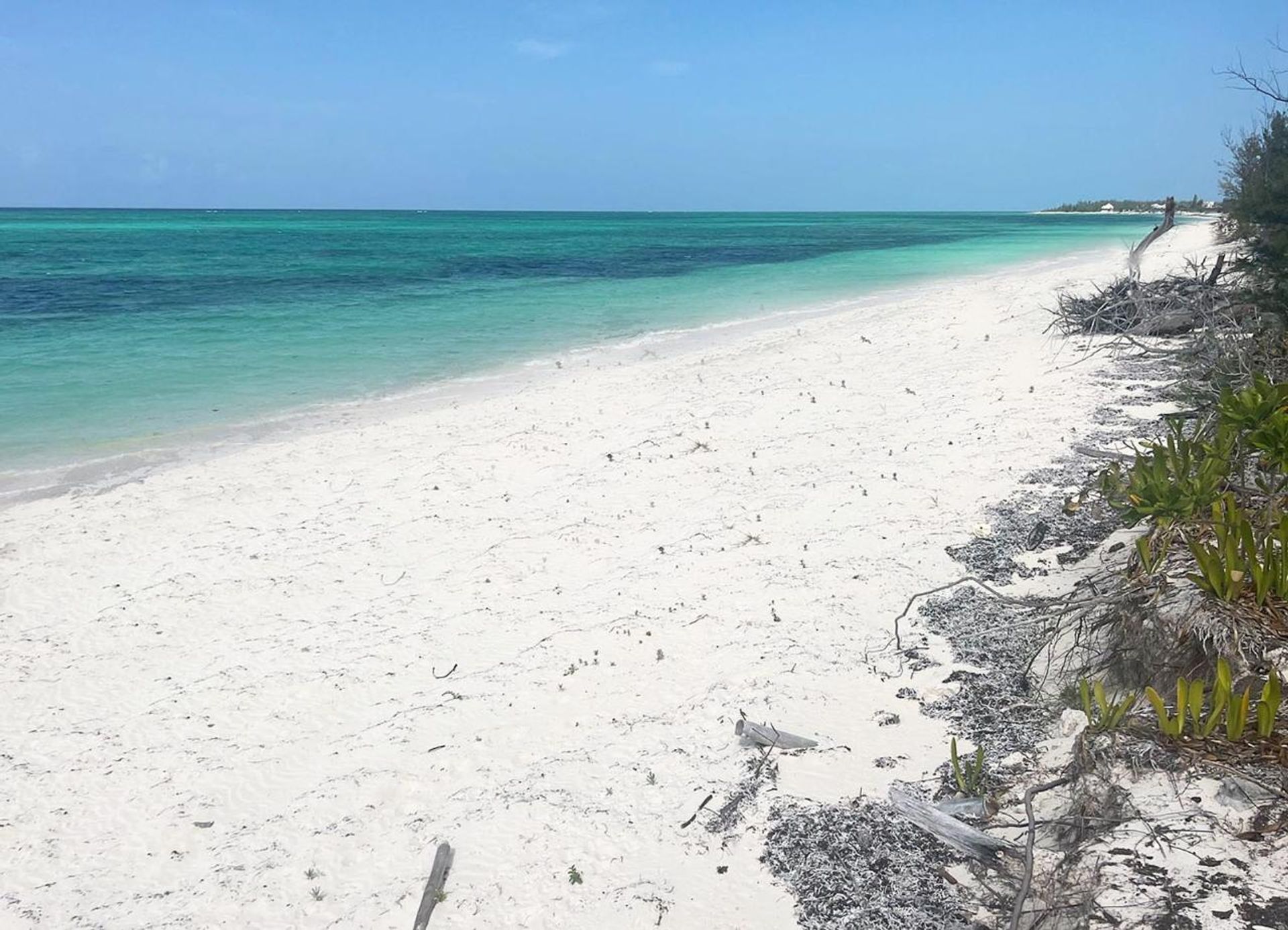 Land in , Caicos Islands 12422764