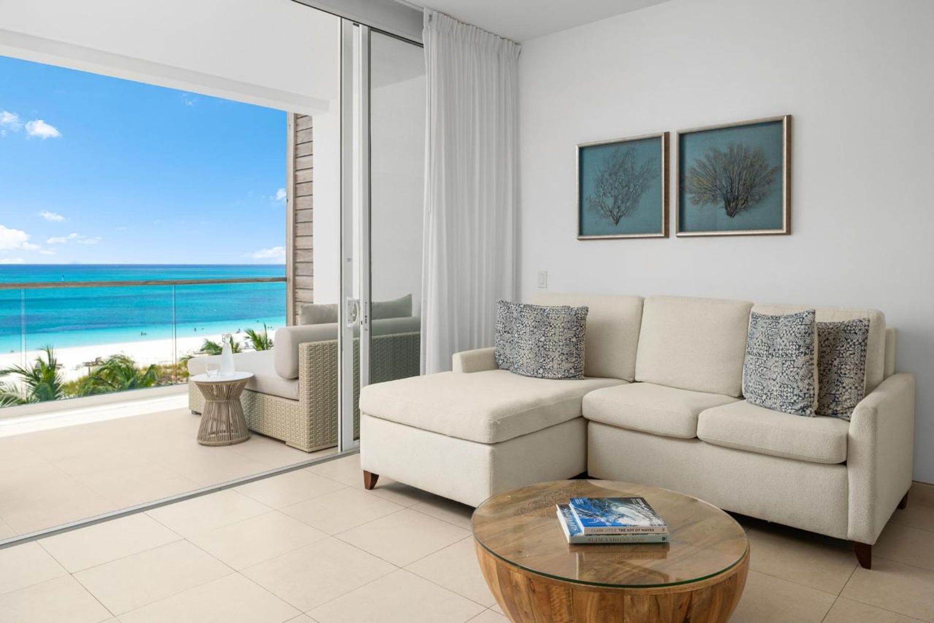 Condominium in The Bight Settlement, Caicos Islands 12422826