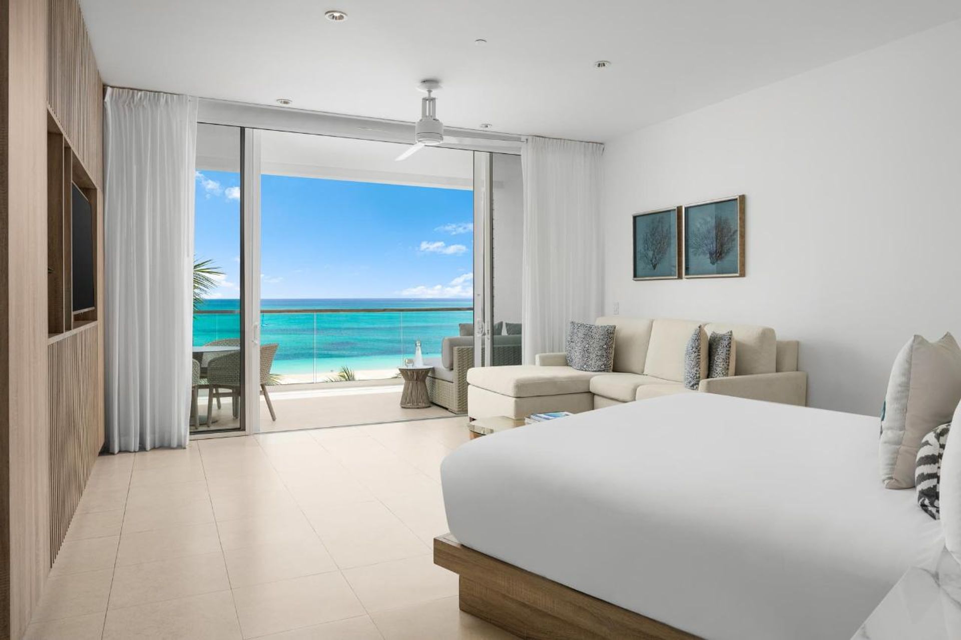 Condominium in The Bight Settlement, Caicos Islands 12422826