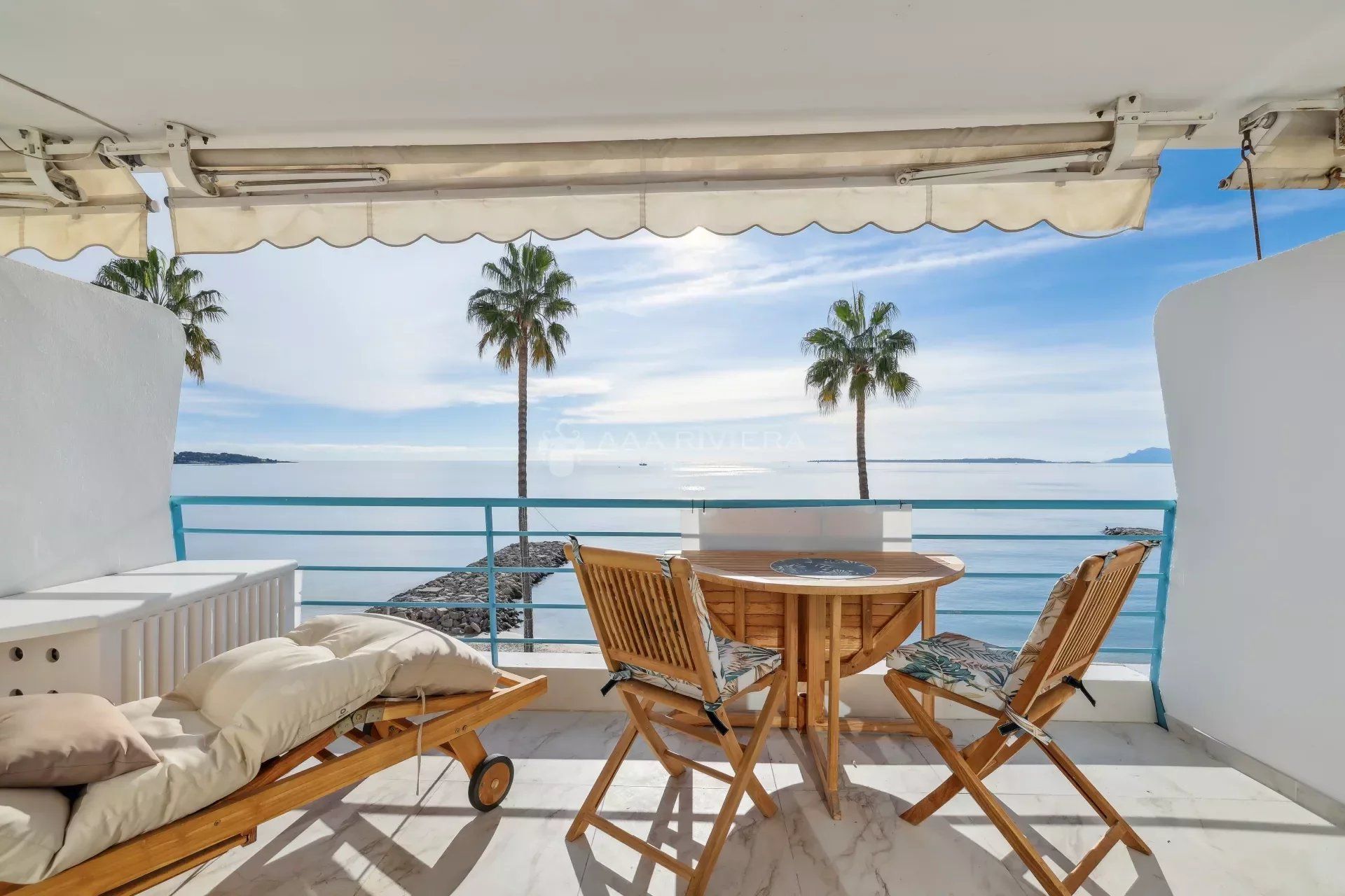 Квартира в Juan-les-Pins, Alpes-Maritimes 12423049