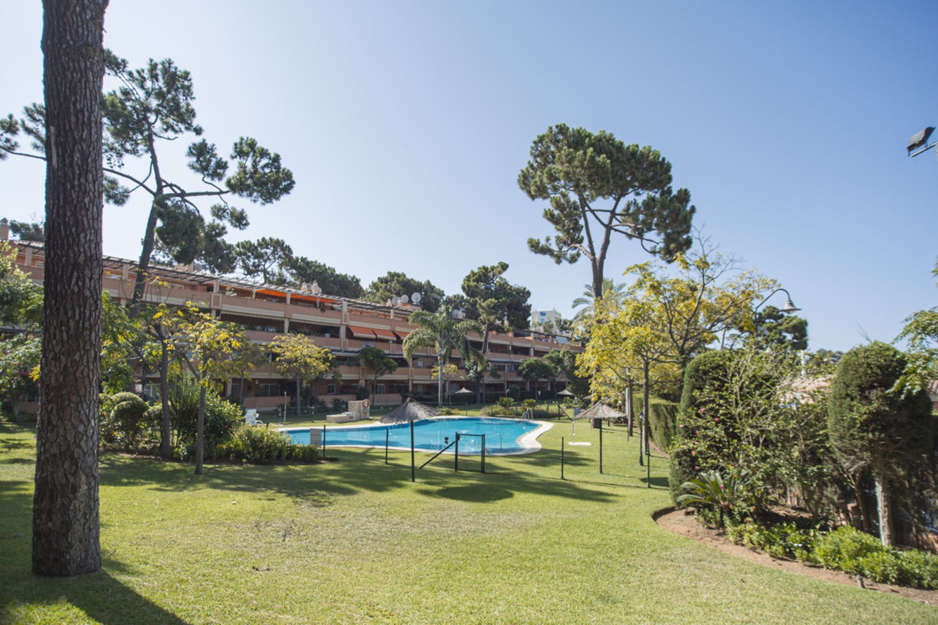 Condominio nel Marbella, Andalusia 12424331