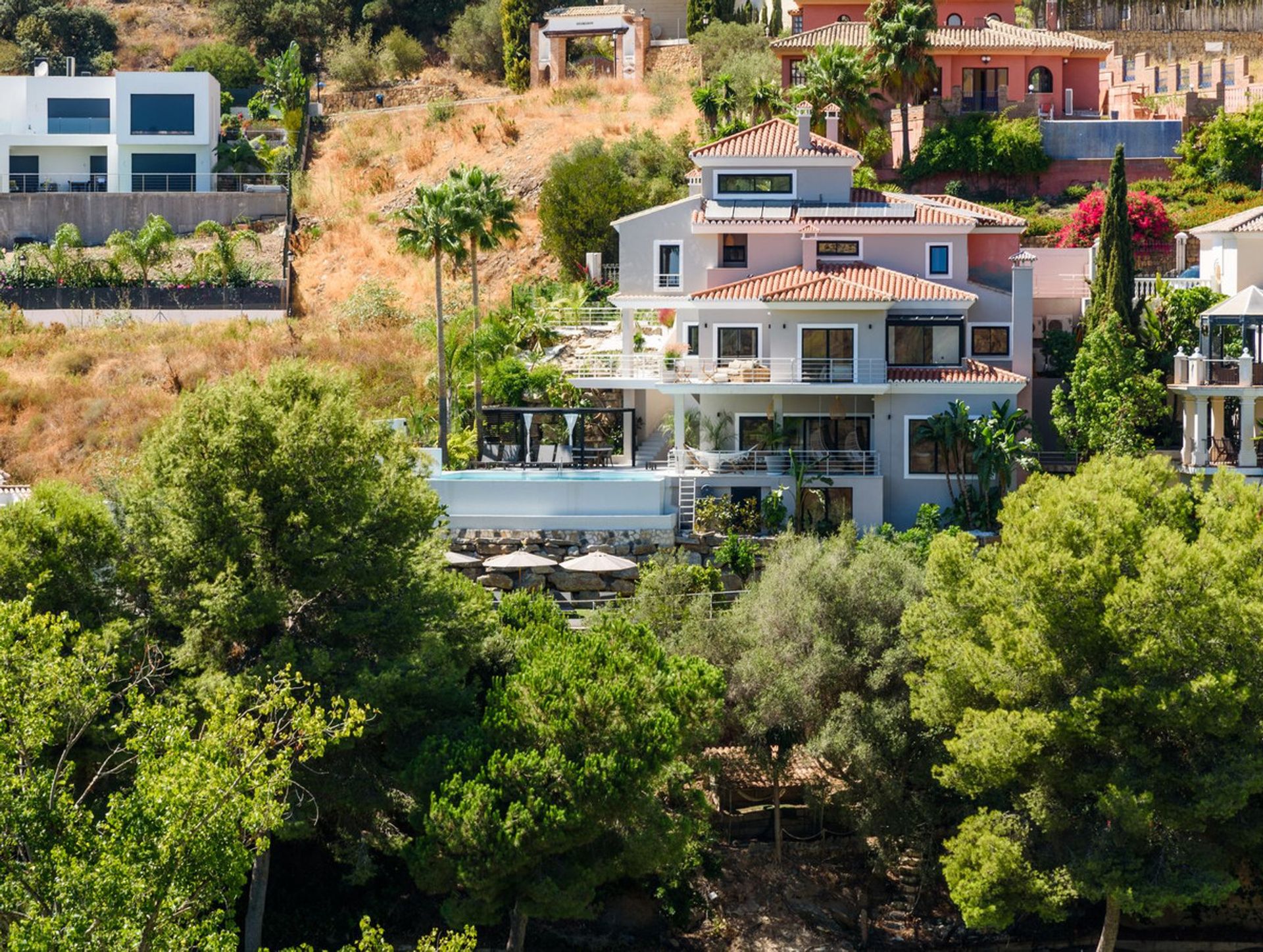 Huis in Marbella, Andalucía 12424396