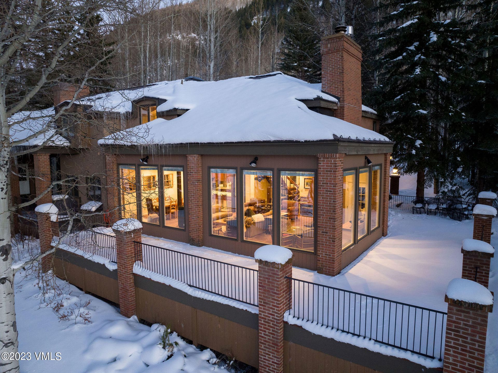 Plusieurs familles dans Vail, Colorado 12424929