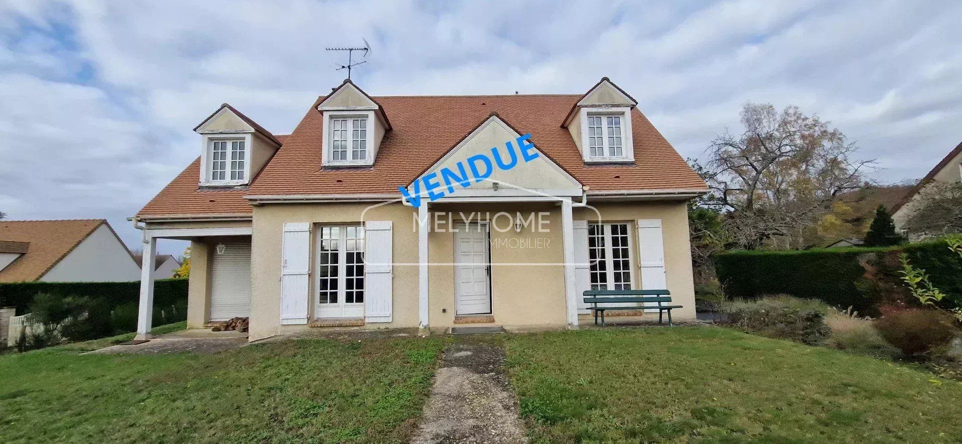 سكني في Bazainville, Yvelines 12425297