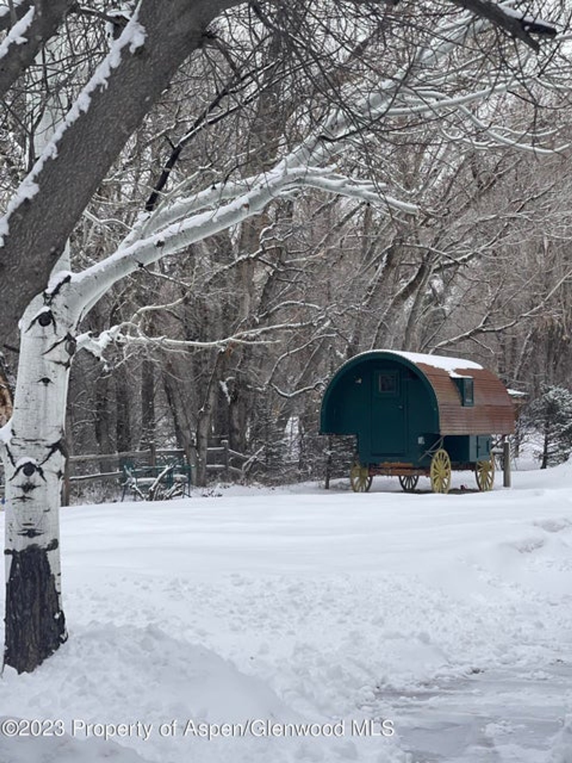 casa no New Castle, Colorado 12427490