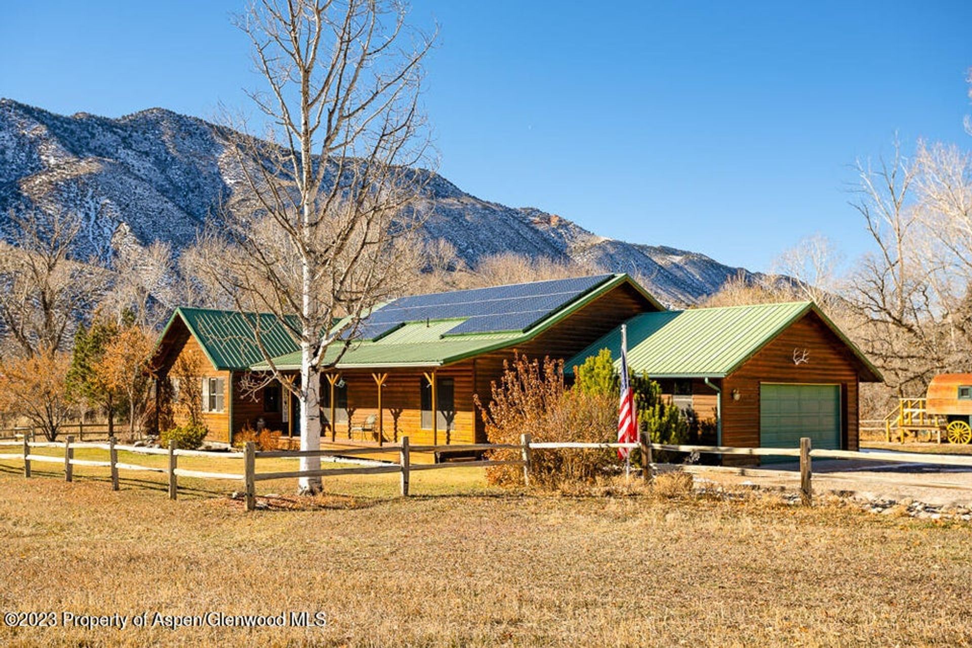 House in New Castle, Colorado 12427490