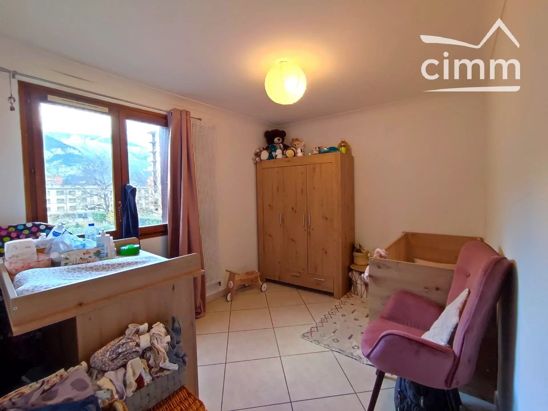 Condominium dans Fontaine, Auvergne-Rhone-Alpes 12427709