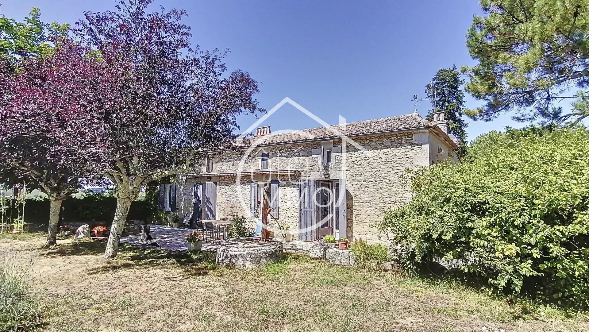 住宅 在 Saint-Quentin-de-Caplong, Gironde 12427737