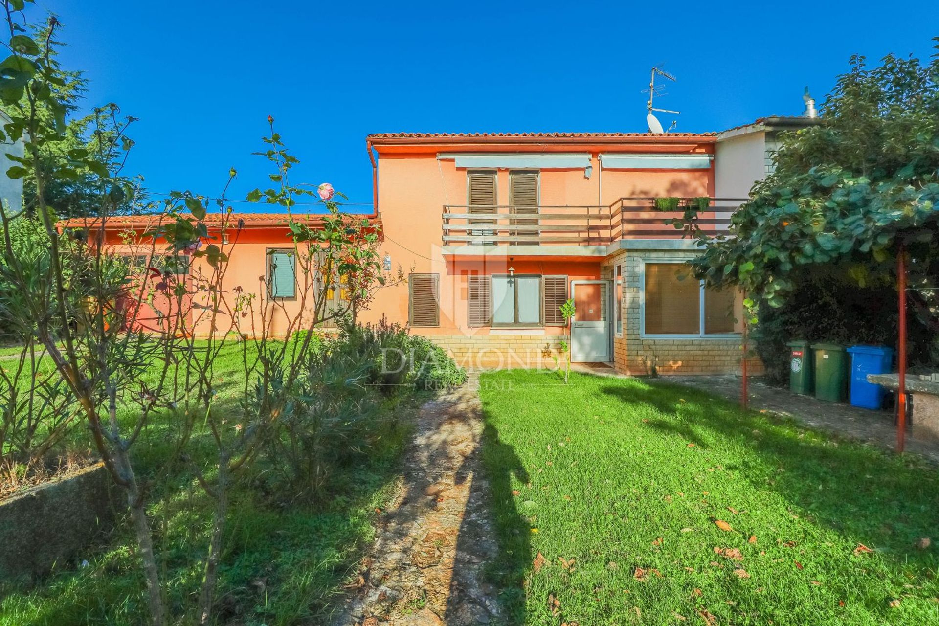 House in Brtonigla, Istria County 12428161