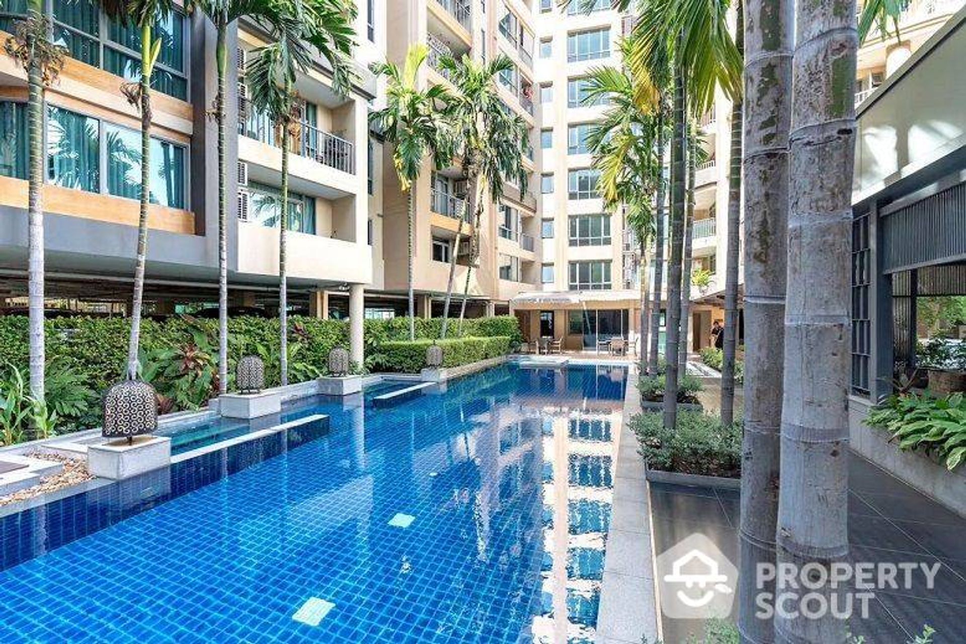 Condominium dans Yan Nawa, Krung Thep Maha Nakhon 12428401