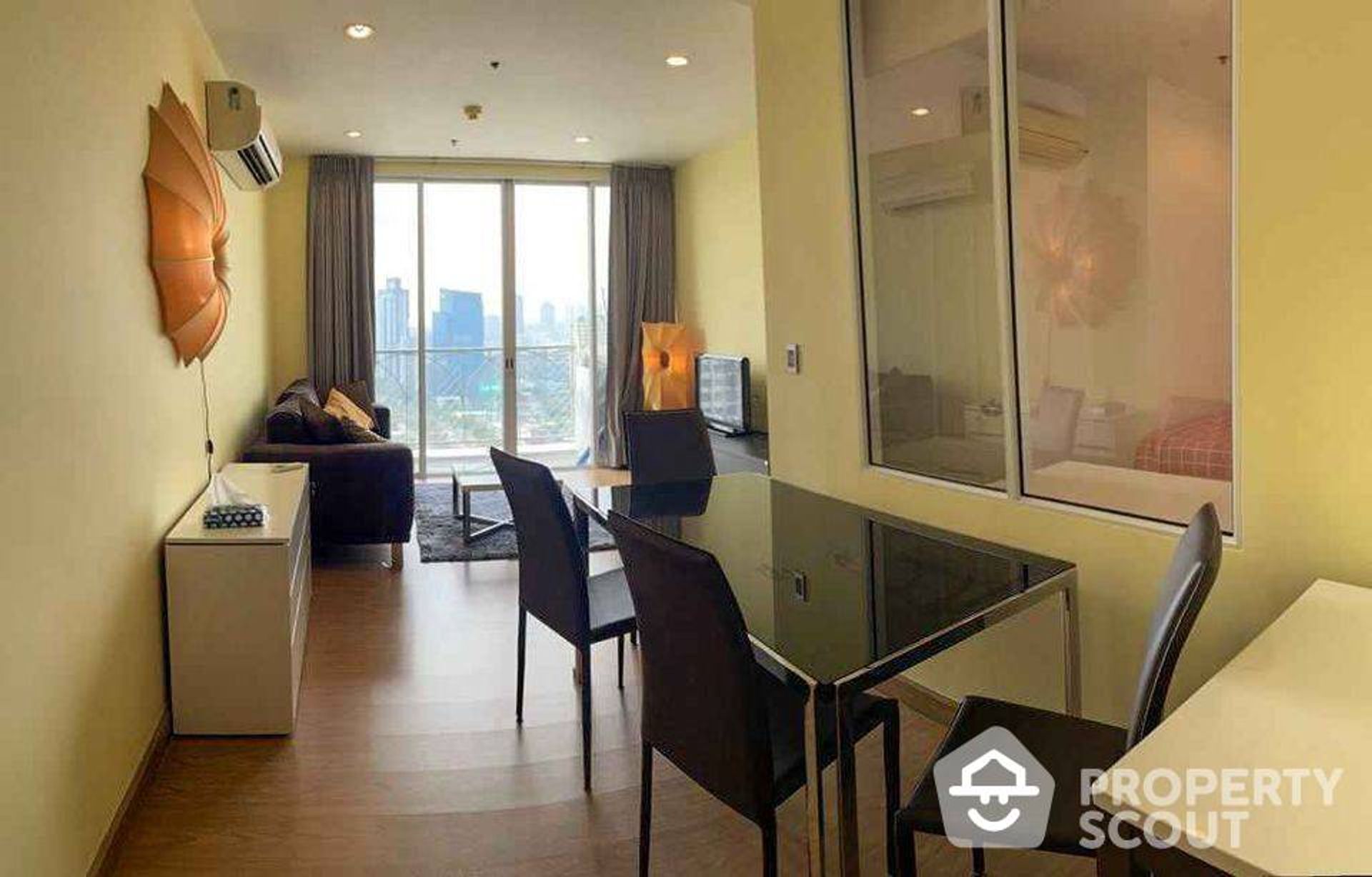 Condominium dans Yan Nawa, Krung Thep Maha Nakhon 12428432