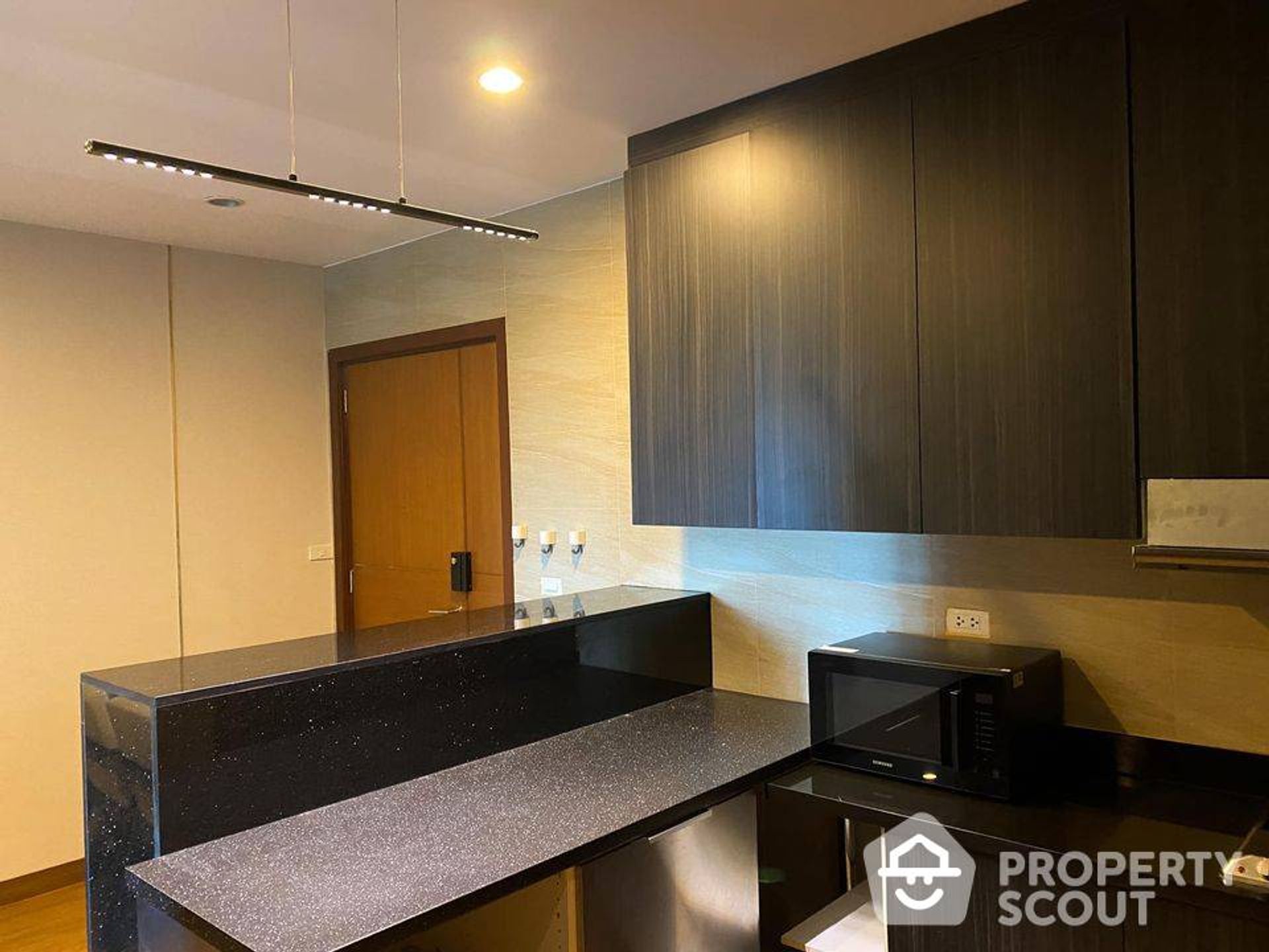 Condominio en Yan Nawa, Krung Thep Maha Nakhon 12428439