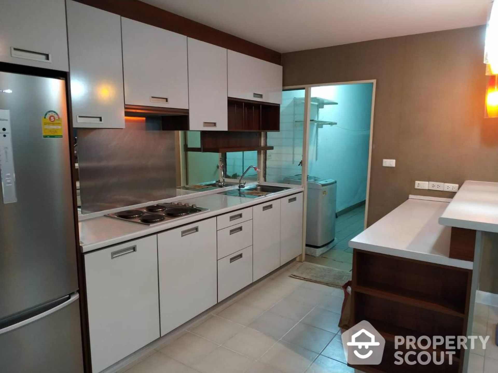 Condominio en Yan Nawa, Krung Thep Maha Nakhon 12428446