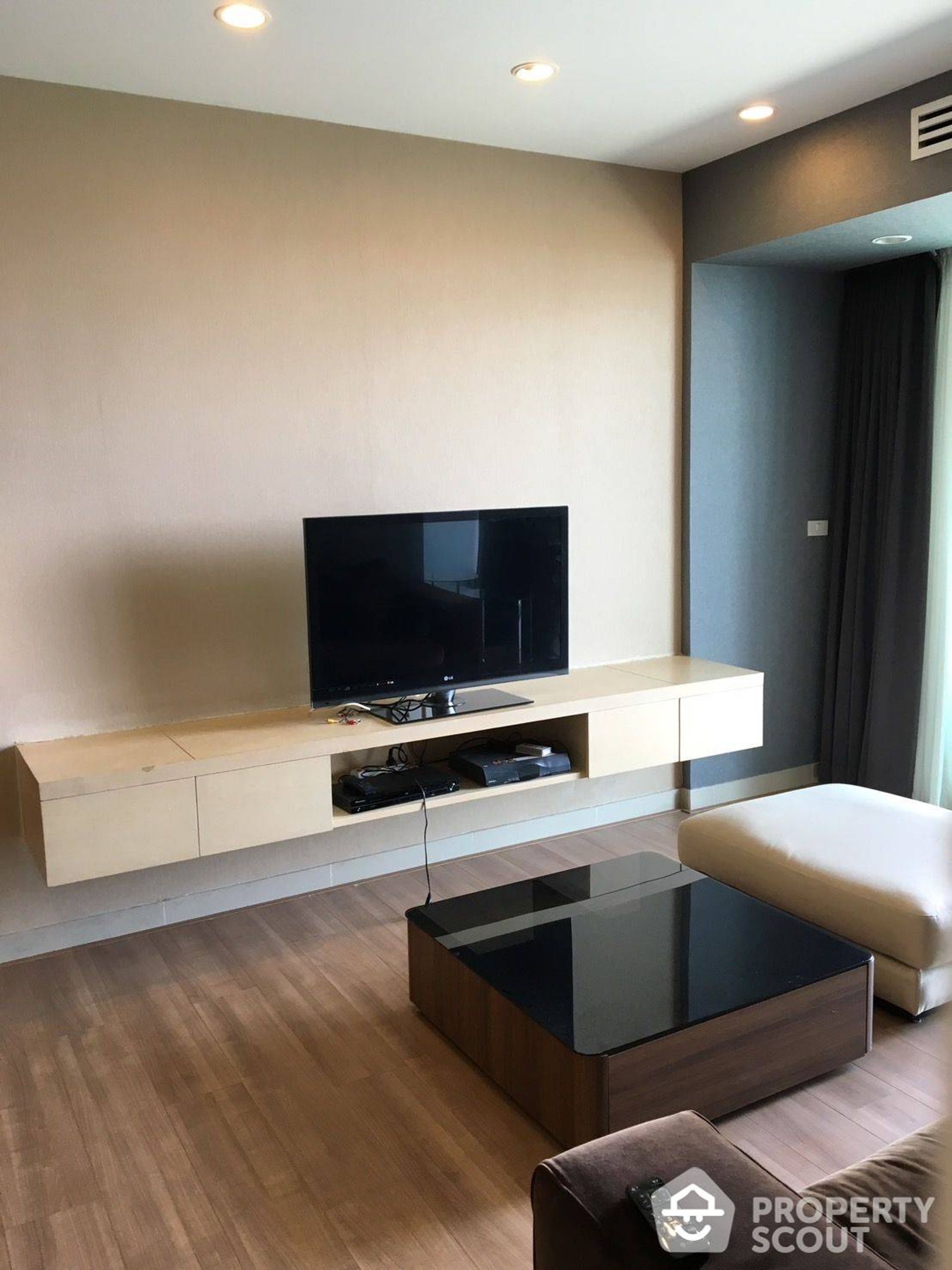 Condominio nel Yan Nawa, Krung Thep Maha Nakhon 12428496