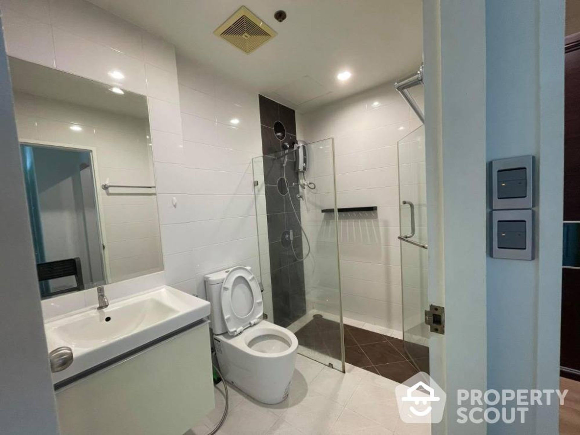 Condominium in , Krung Thep Maha Nakhon 12428502