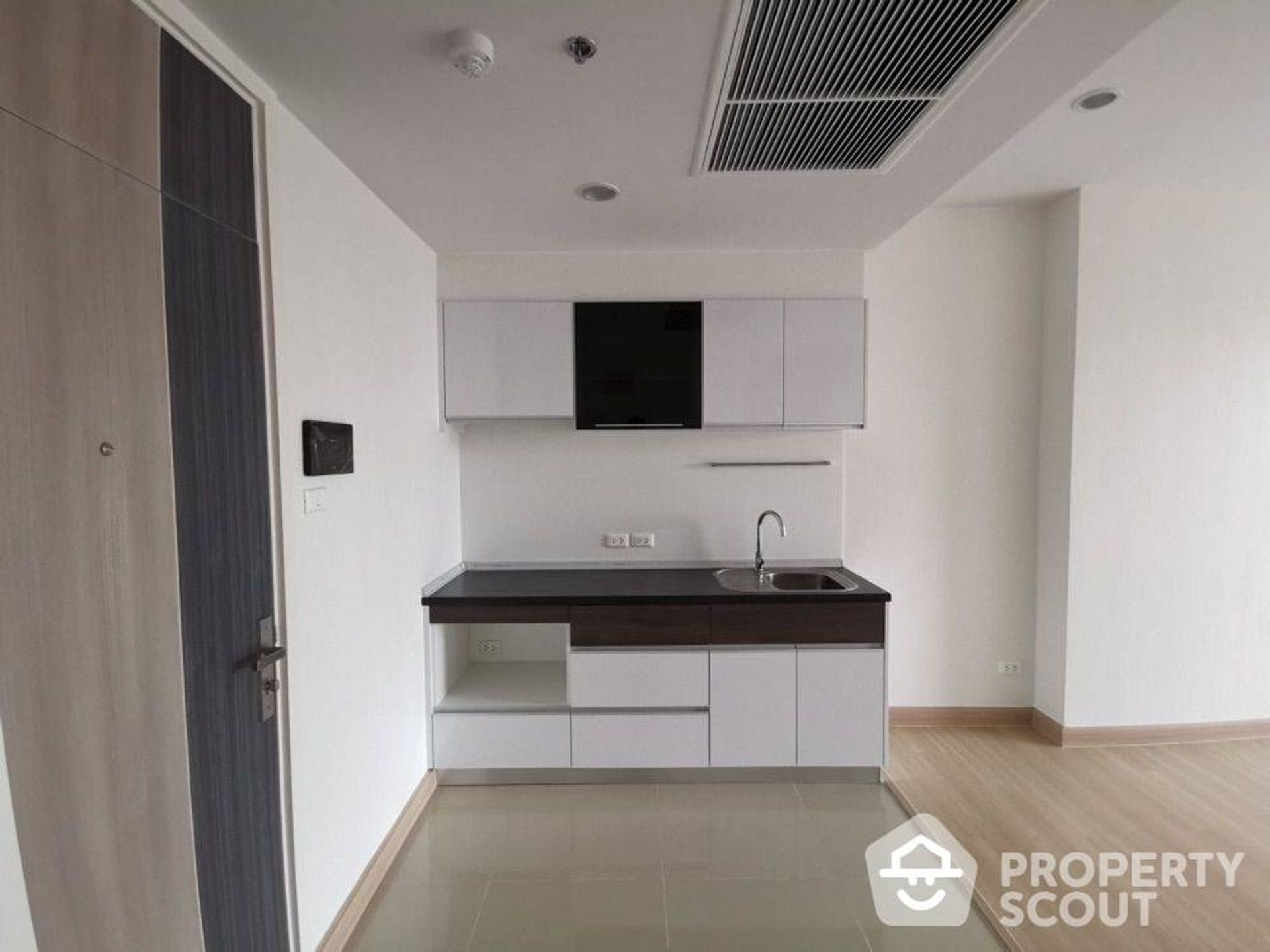 Condominio nel Yan Nawa, Krung Thep Maha Nakhon 12428575