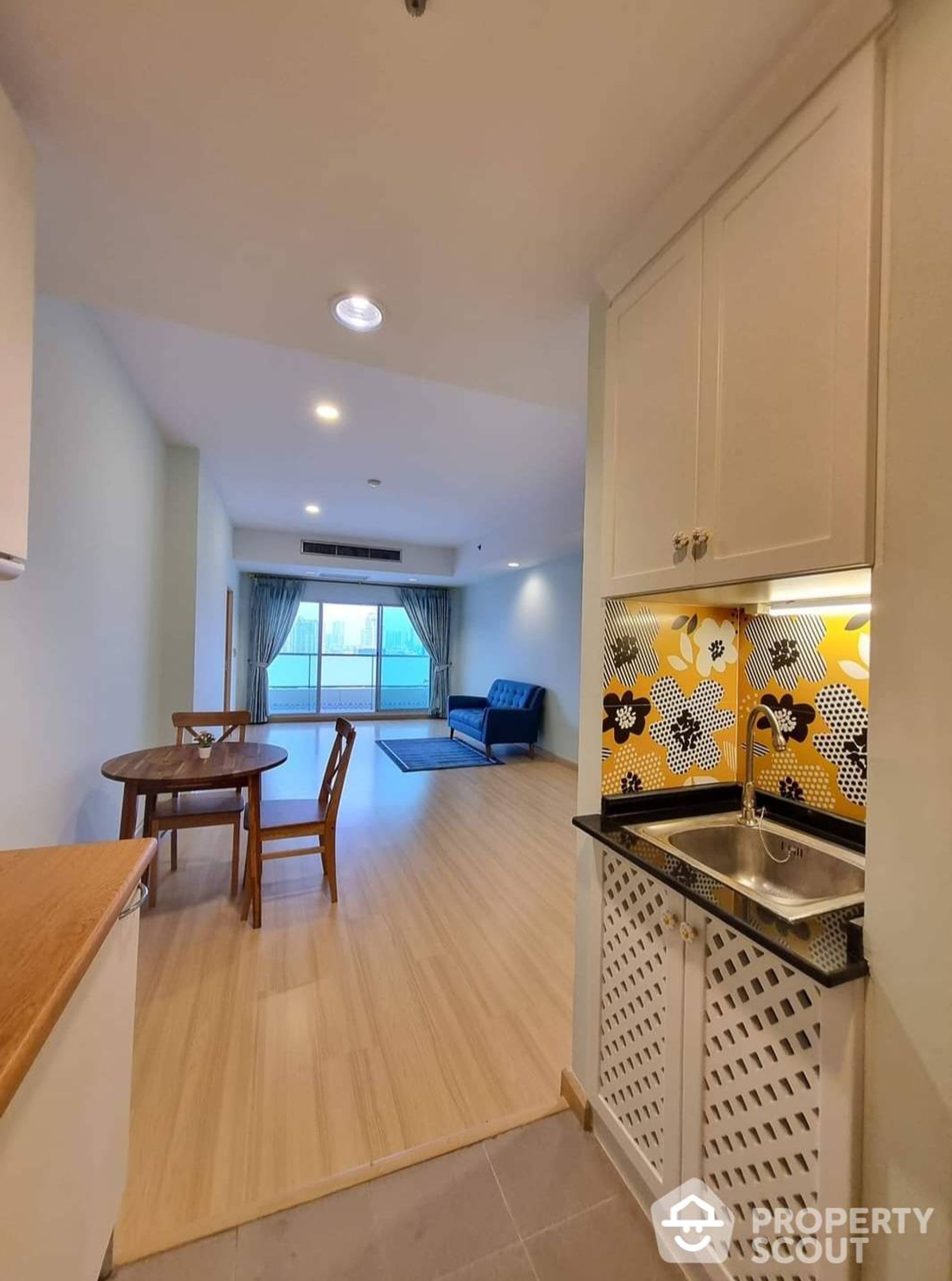 Condominio en satón, Krung Thep Maha Nakhon 12428610