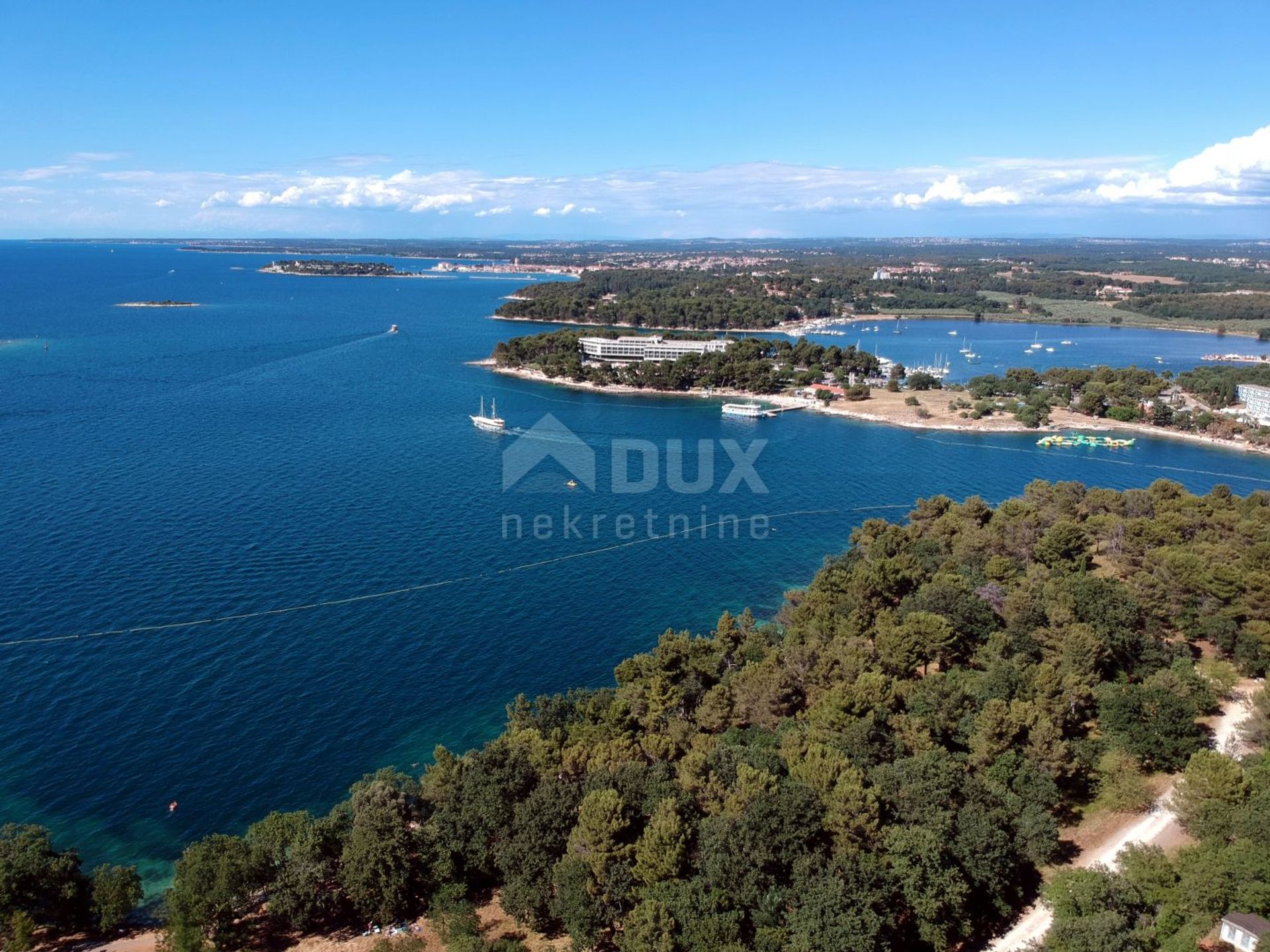 Land in Poreč, Istria County 12429478