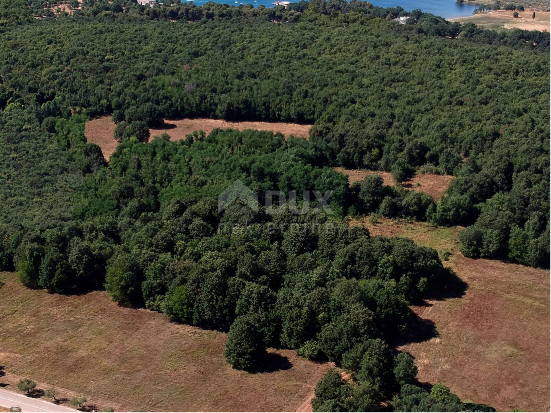 Земельные участки в Poreč, Istria County 12429478