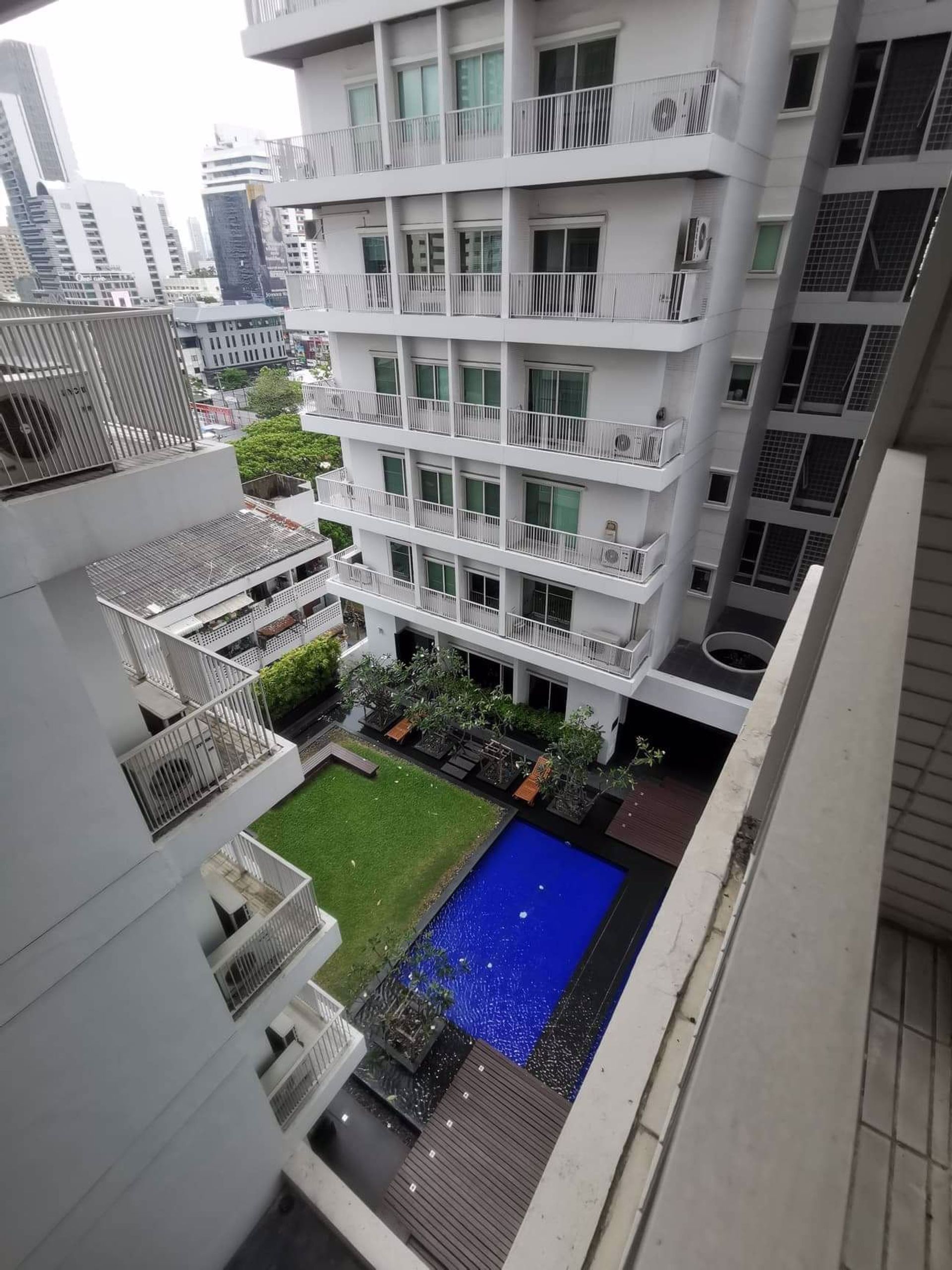 Condominium in , Krung Thep Maha Nakhon 12429586