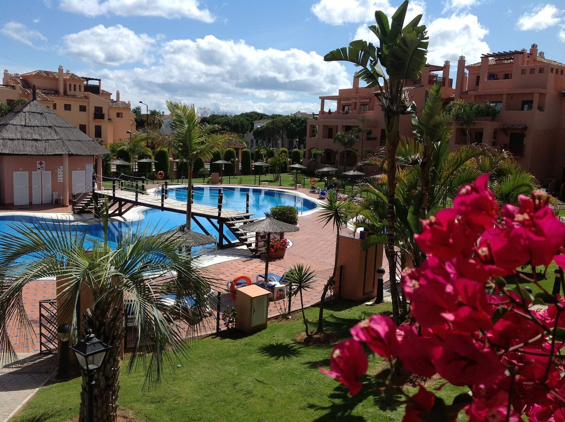 Condominium in Estepona, Andalusië 12430750