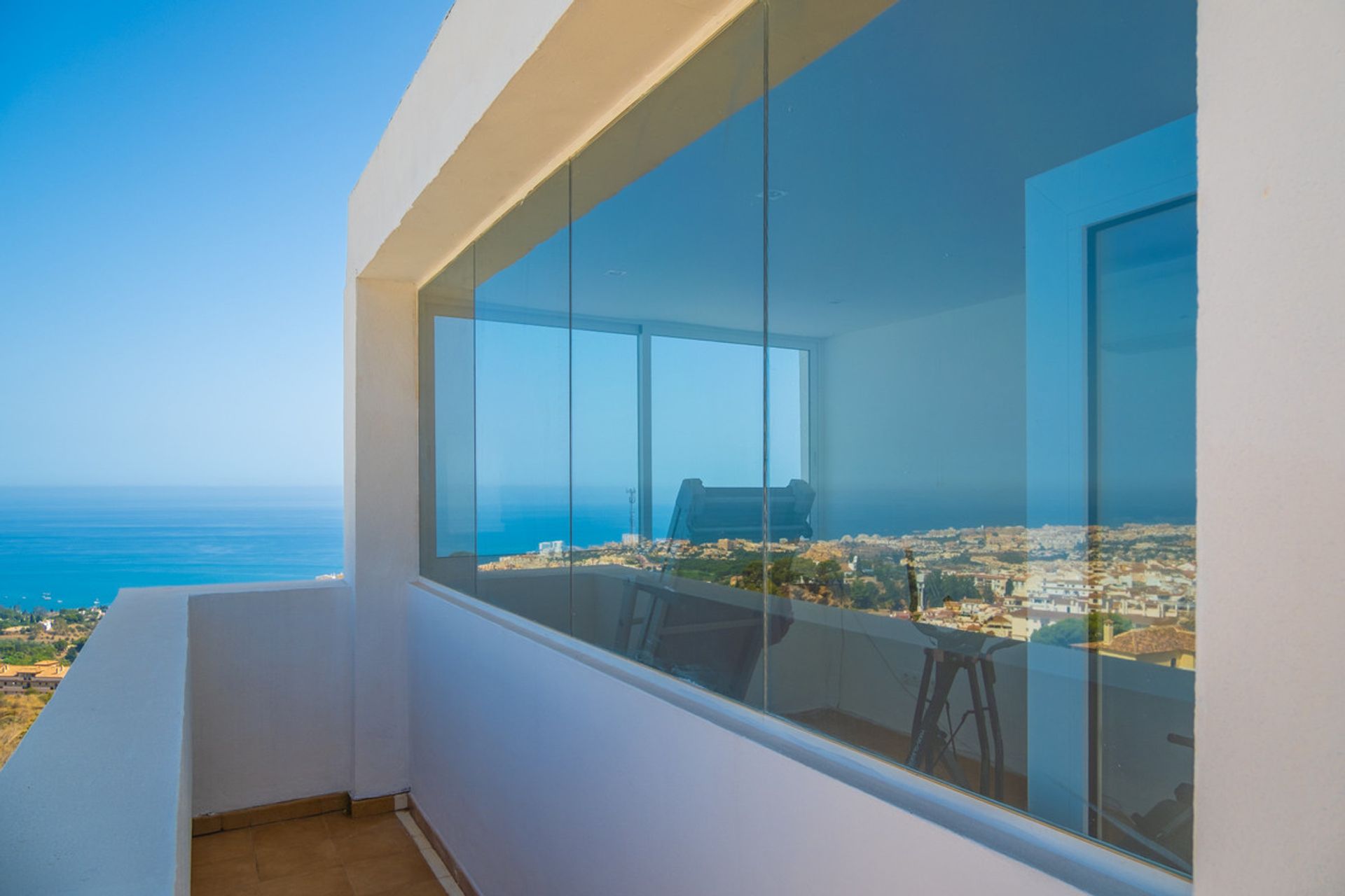 Condominium dans Benalmádena, Andalusia 12431204